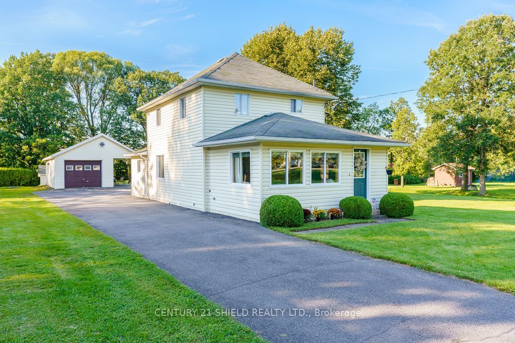 17245 County Rd 18 Road, South Stormont, ON K0C 2A0