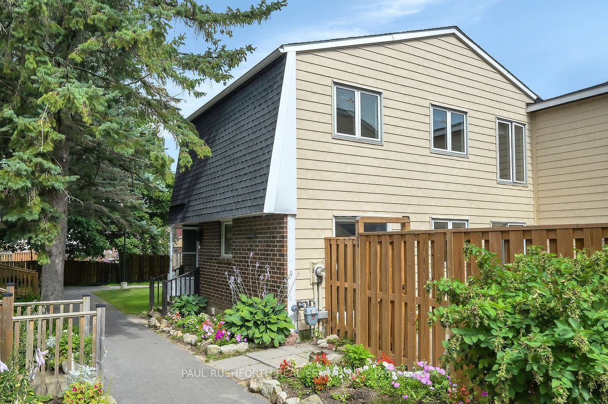 244 Salter Crescent, Kanata, ON K2K 1Z2 photo 2
