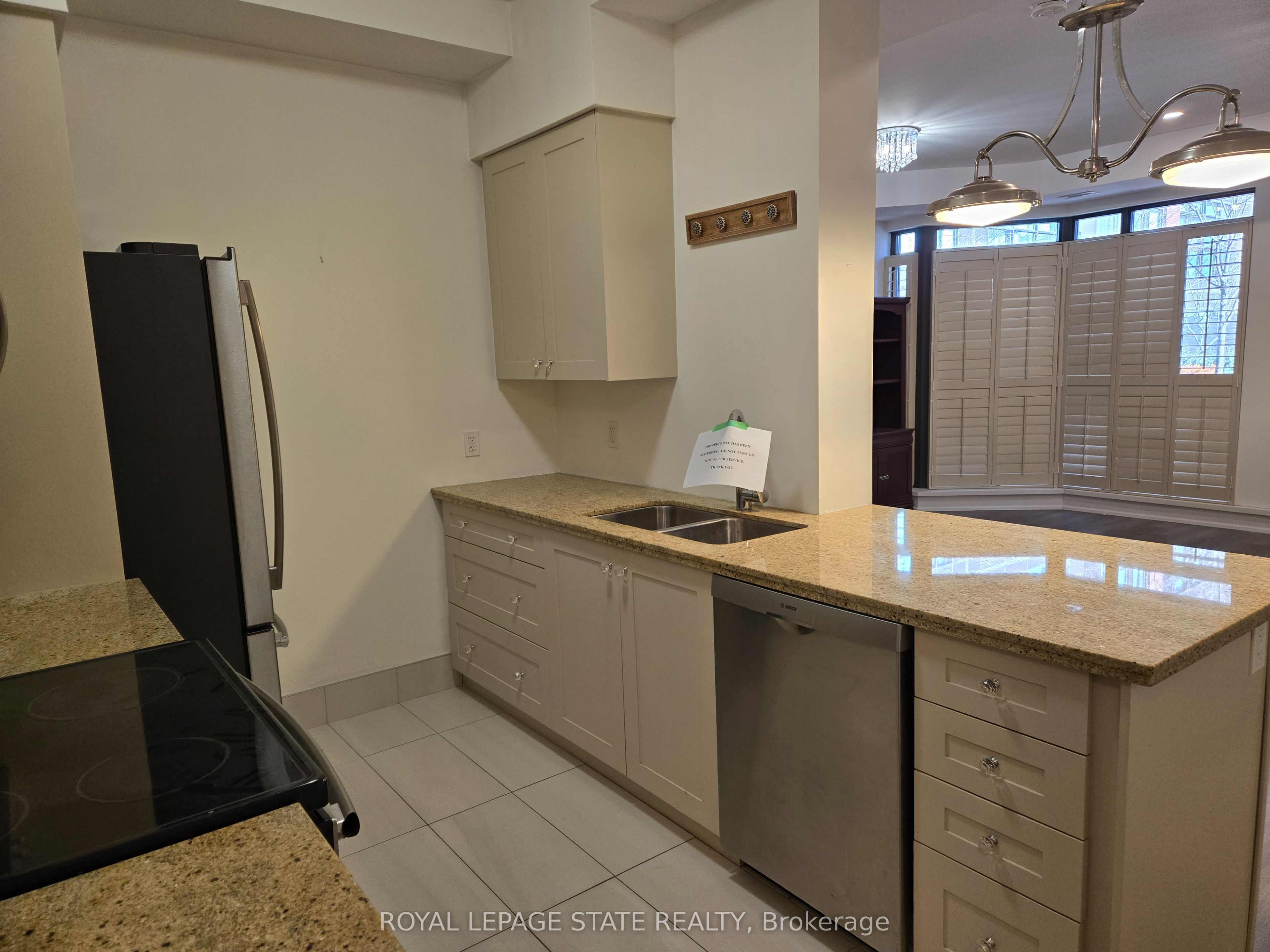 112 King Street E 410, Hamilton, ON L8N 1A8 photo 4