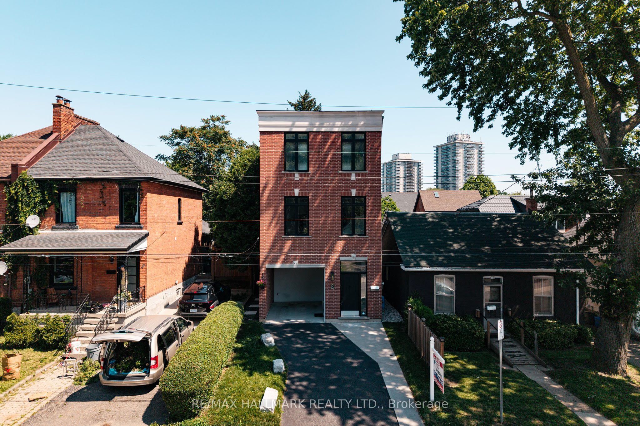 53 Wood Street E, Hamilton, ON L8L 3Y2 photo 2