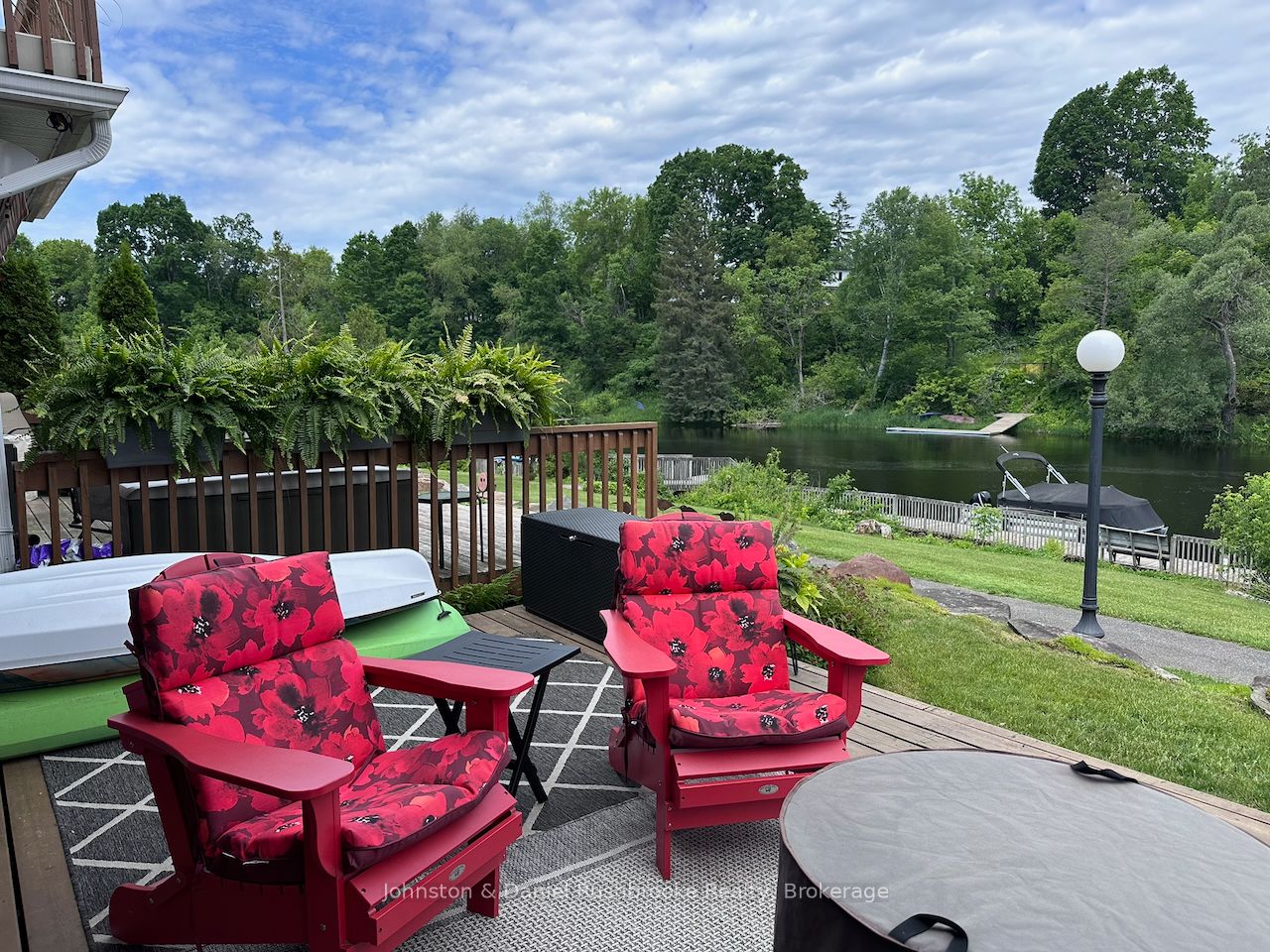 39 Shoreline Drive, Bracebridge, ON P1L 1Z3 photo 5