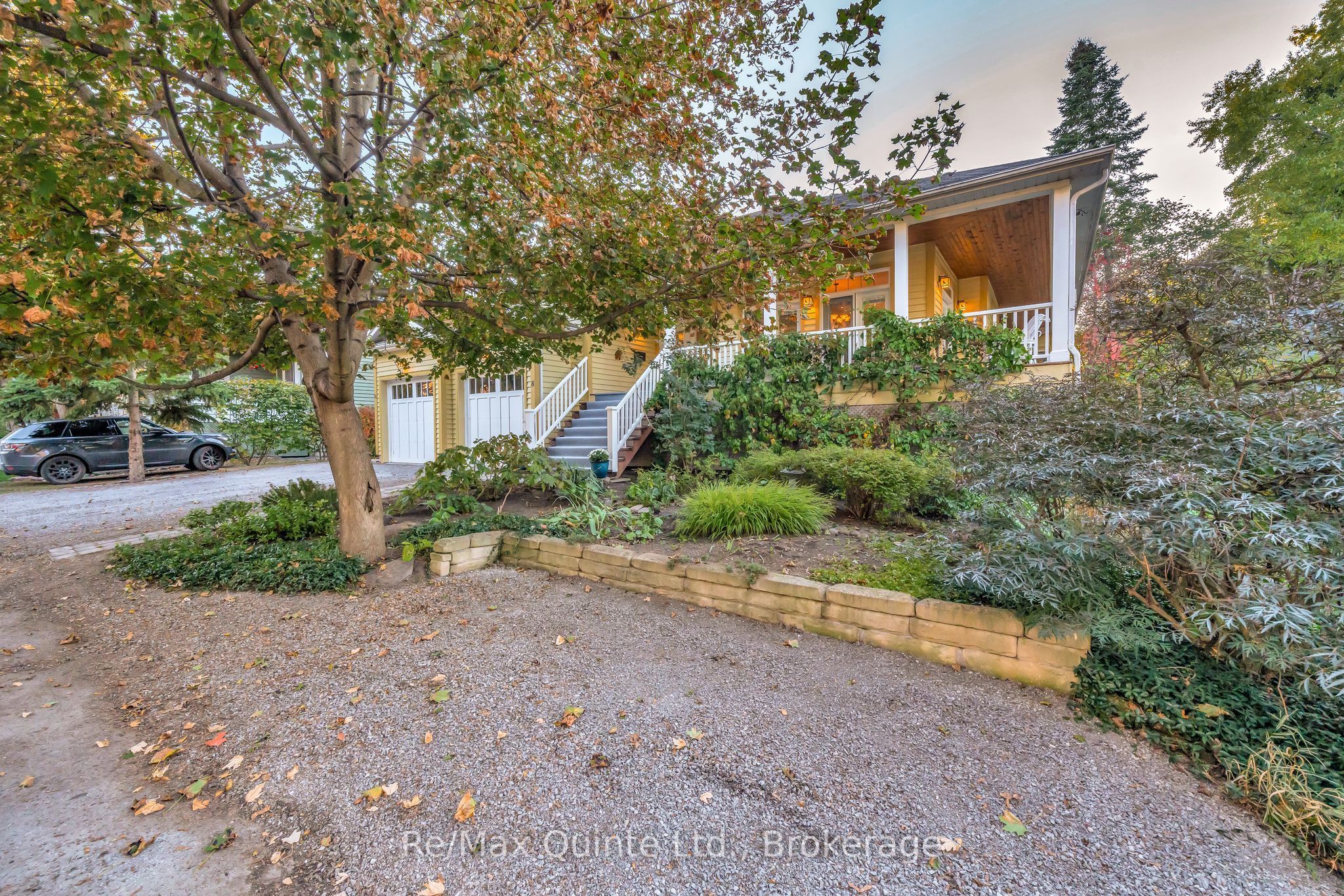 8 Mount Pleasant Road, Belleville, ON K8N 3J2 photo 4