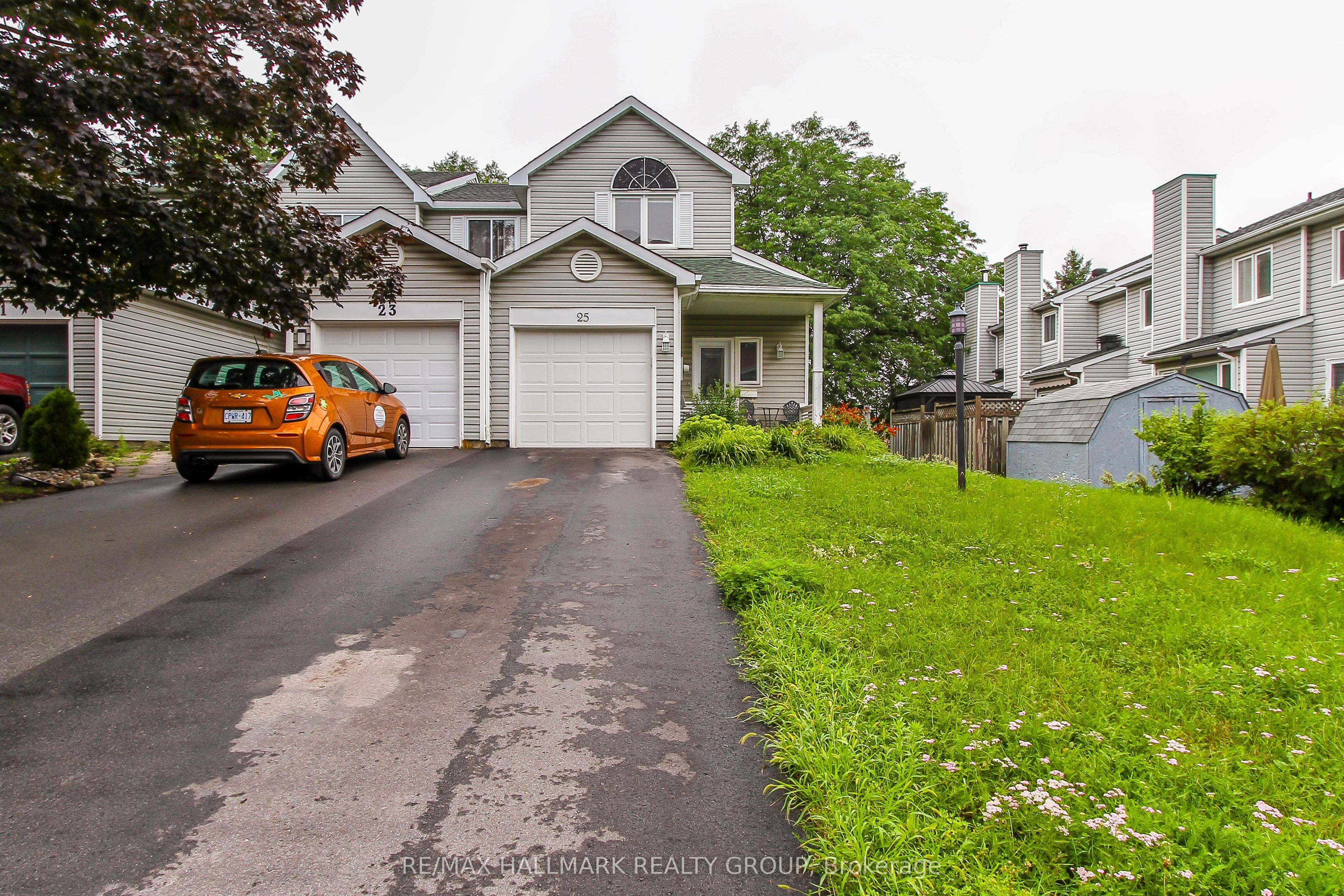 25 Wildpine Court, Stittsville - Munster - Richmond, ON K2S 1C6