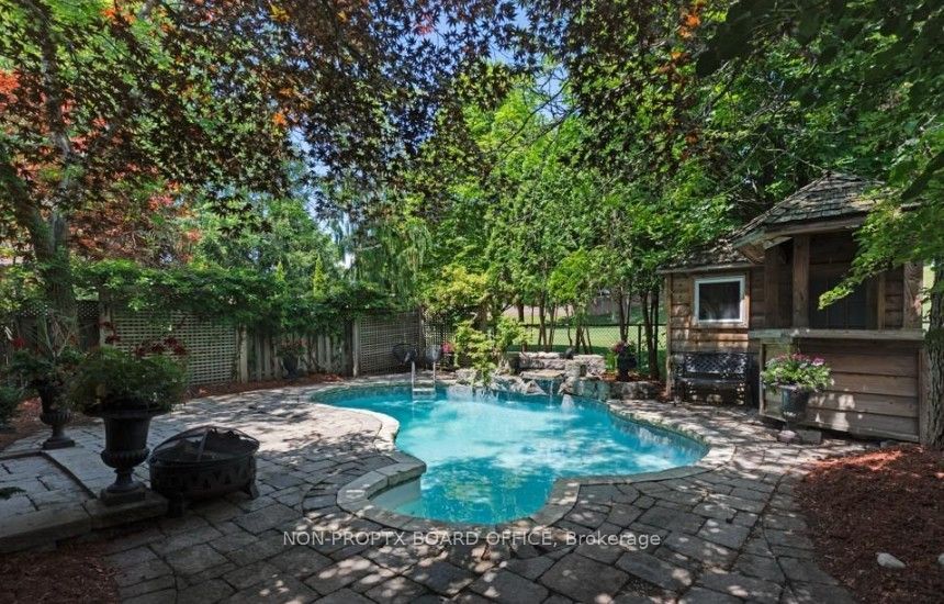 12 Pinto Drive, Hamilton, ON L9K 1L1 photo 4