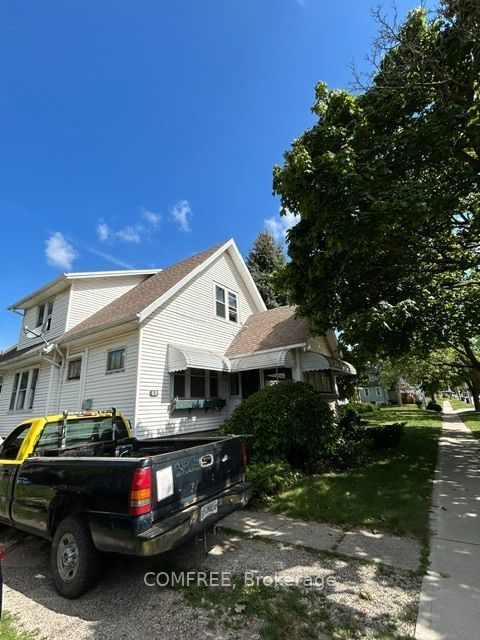 49 Talbot Street E, Chatham-Kent, ON N0P 1A0 photo 2