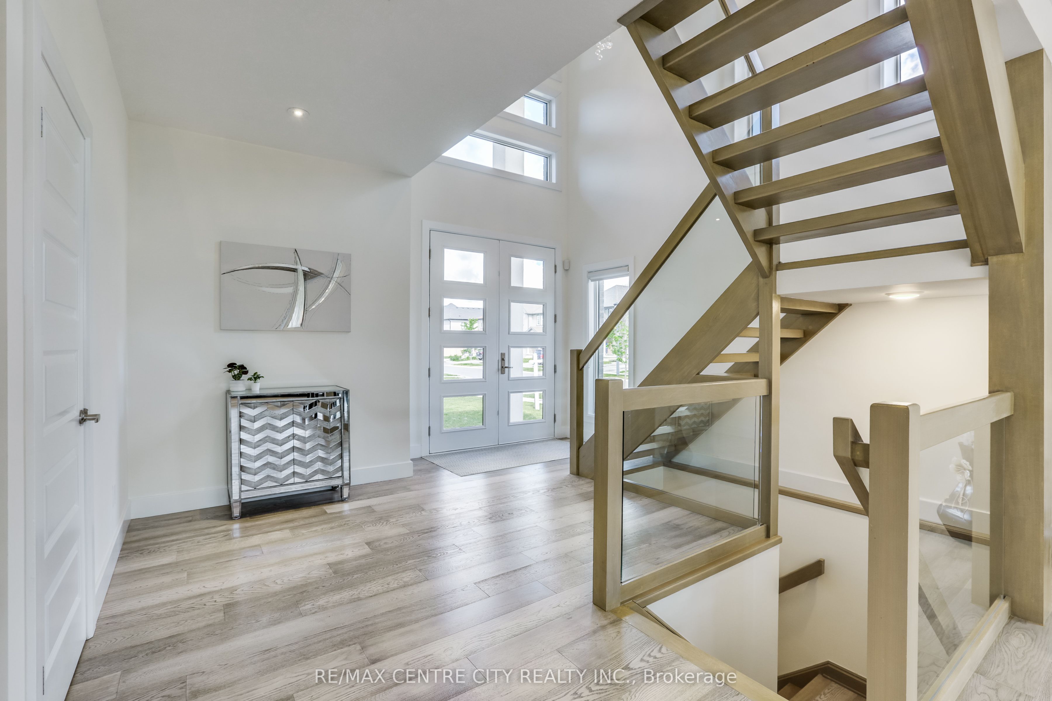 1762 Dewar Place, London North, ON N6G 0L4 photo 4