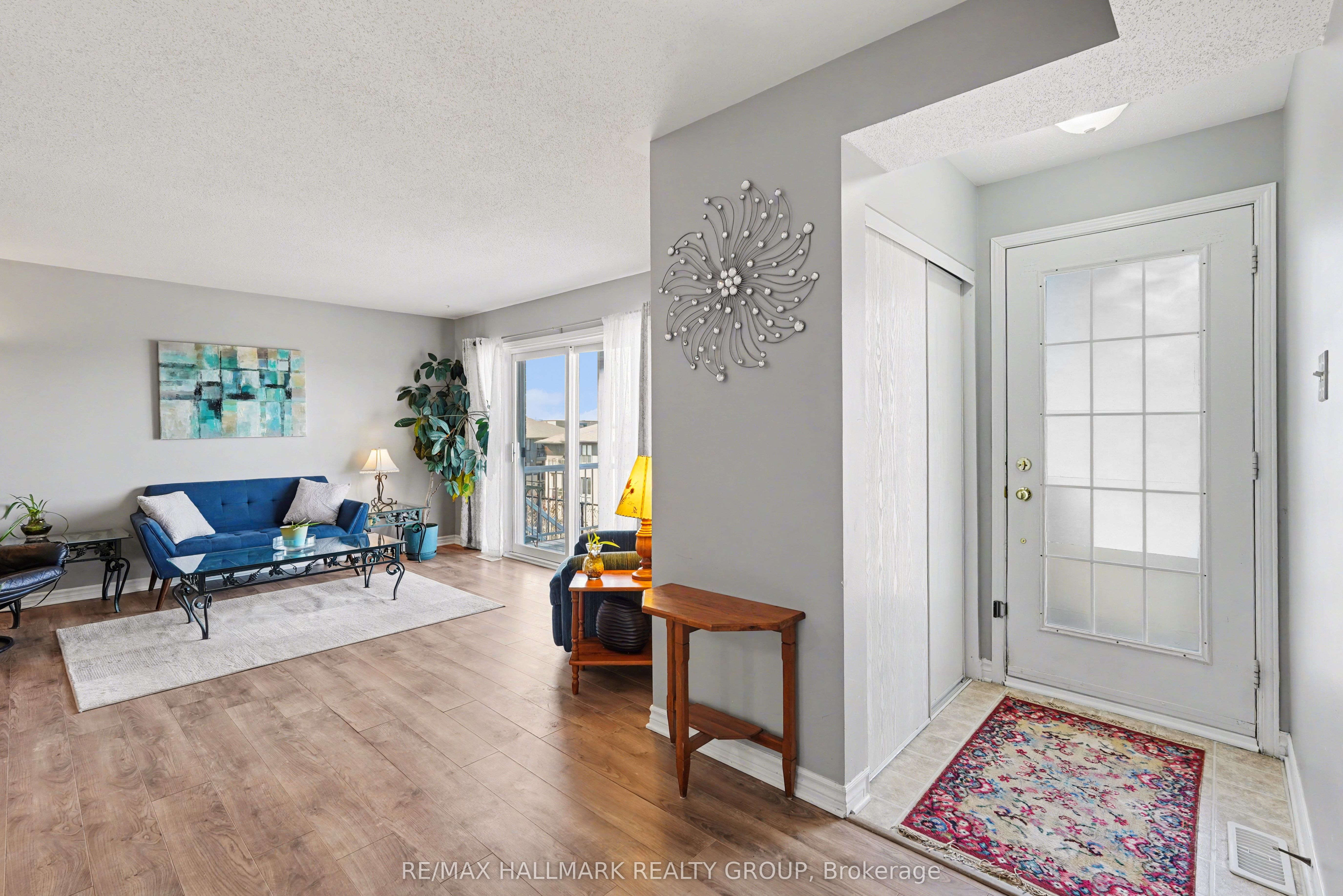 3275 St Joseph Boulevard 205, Orleans - Cumberland and Area, ON K1E 3Y3 photo 4