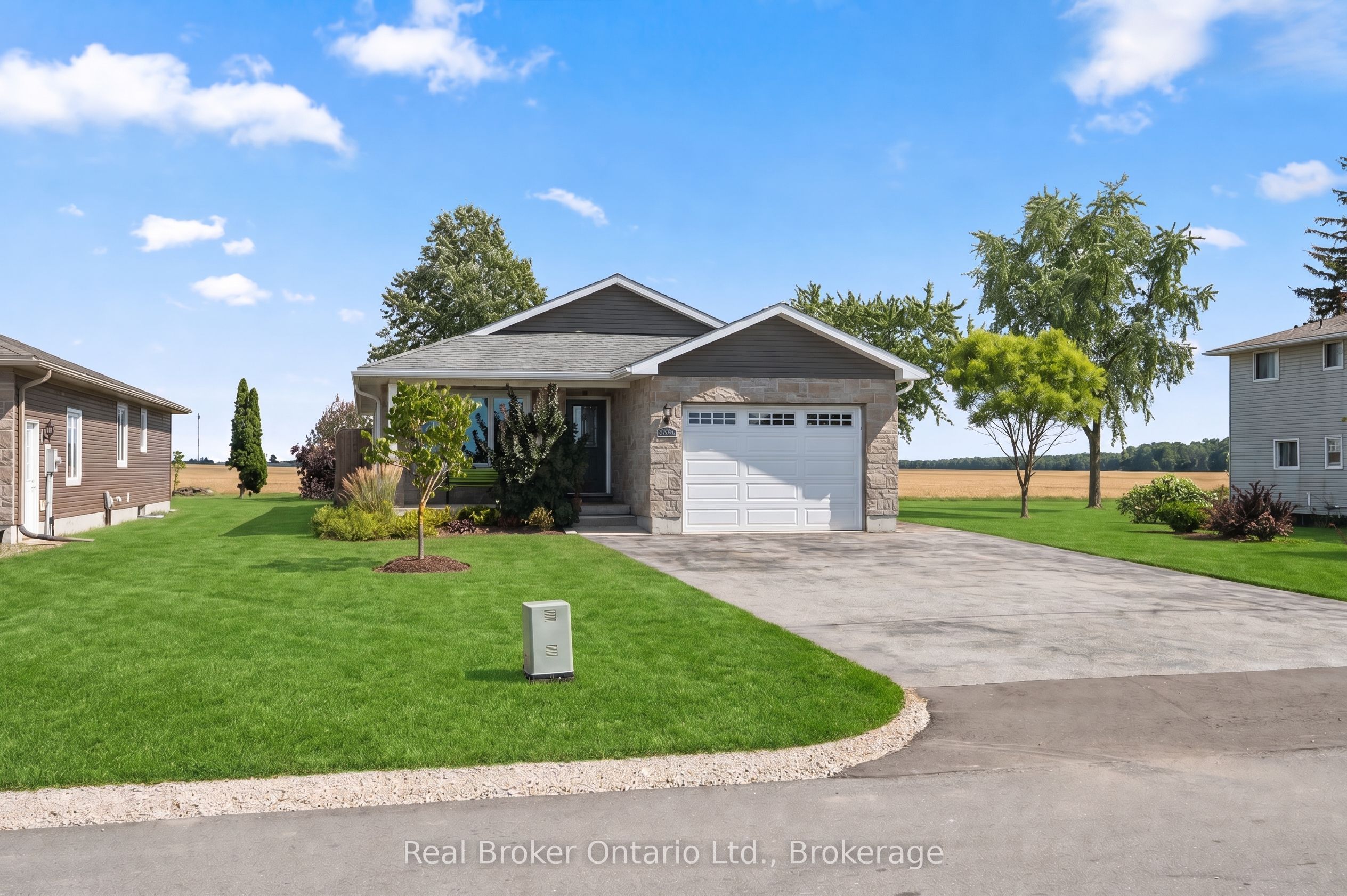 157 Clyde Street, Morris Turnberry, ON N0G 1G0