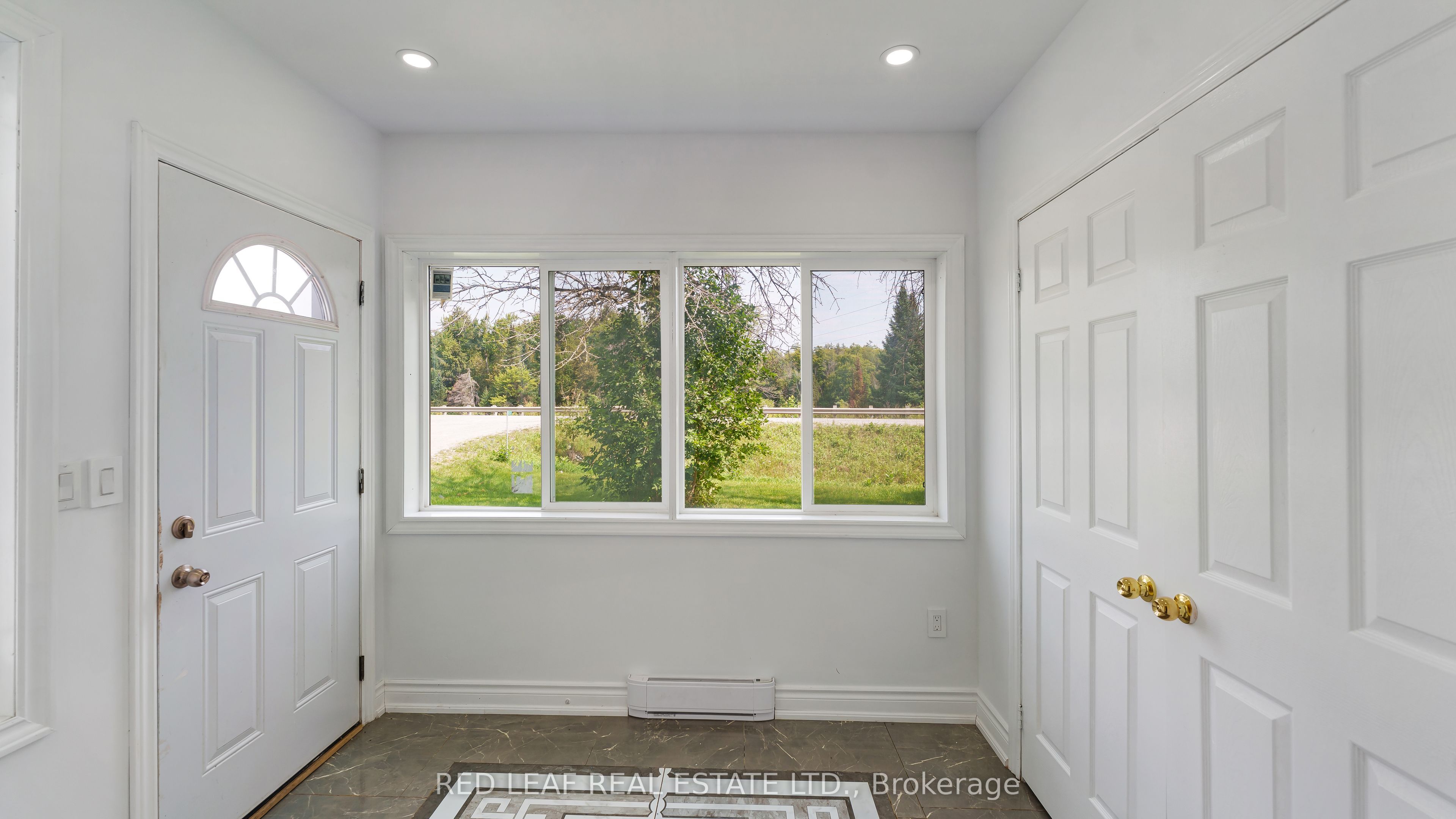 7657 Hwy 35, Kawartha Lakes, ON K0M 0B3 photo 4