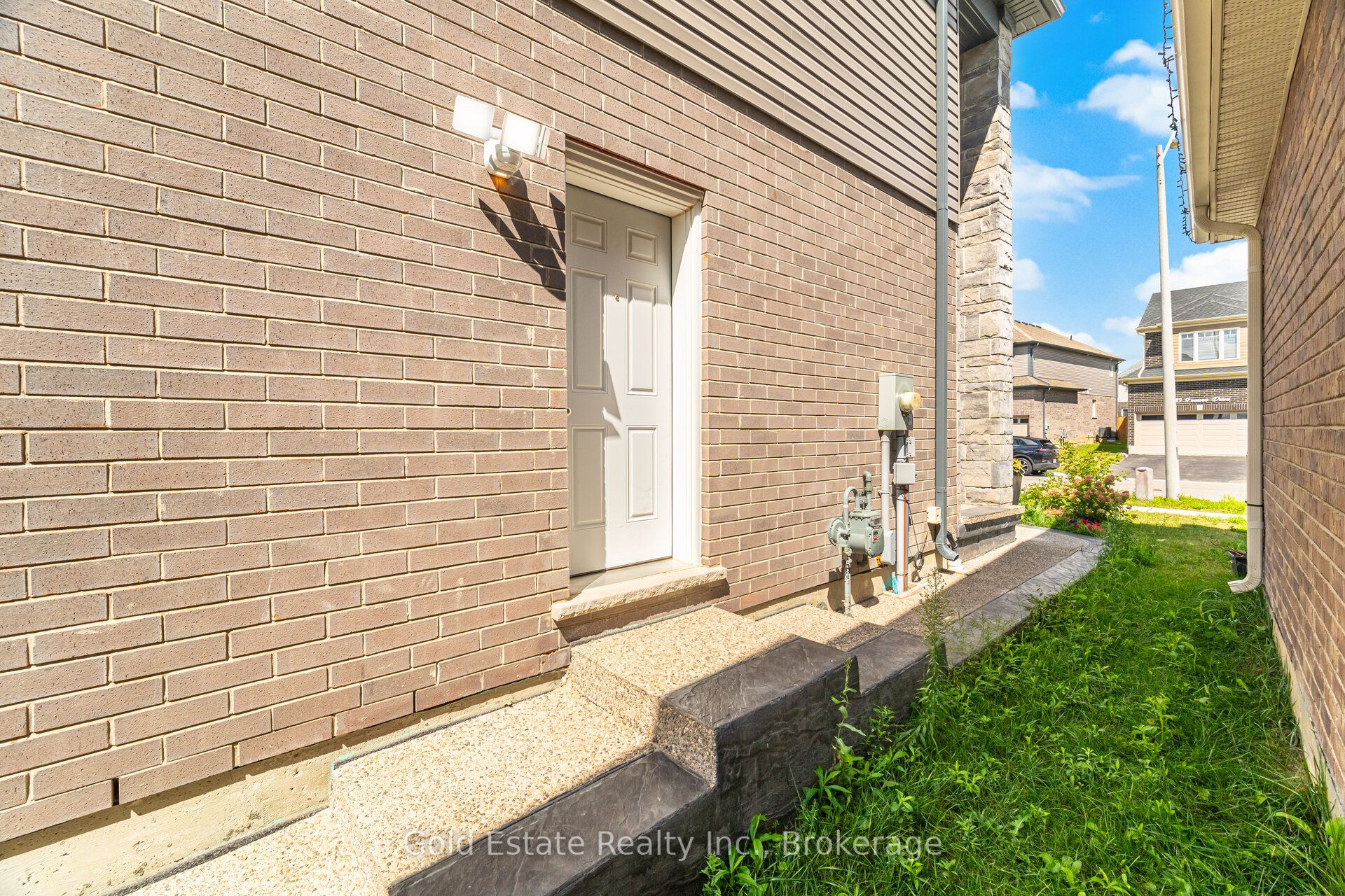 292 Freure Drive Bsmt, Cambridge, ON N1S 0C1 photo 2