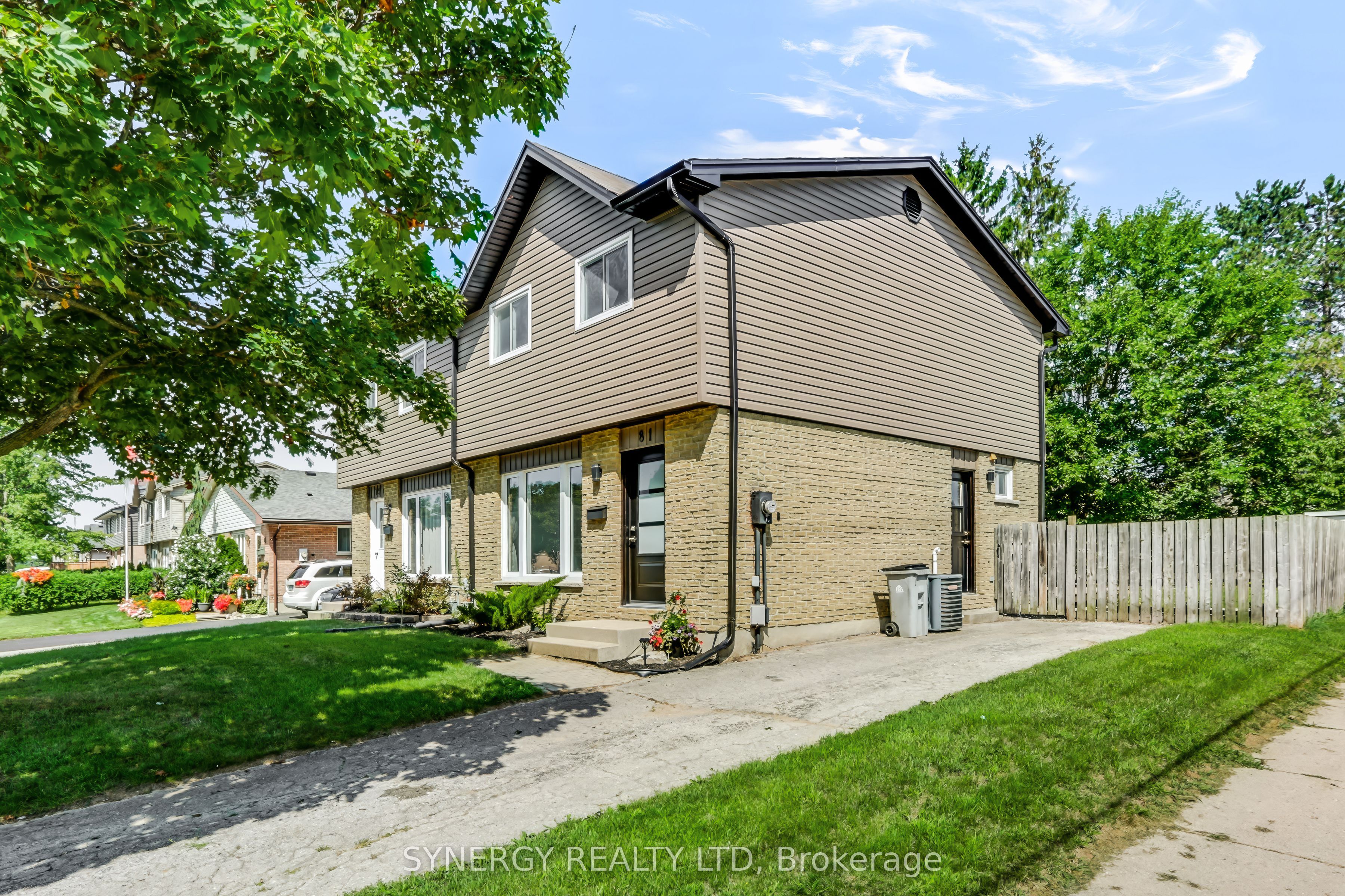 81 Brennan Drive, Strathroy-Caradoc, ON N7G 3S2
