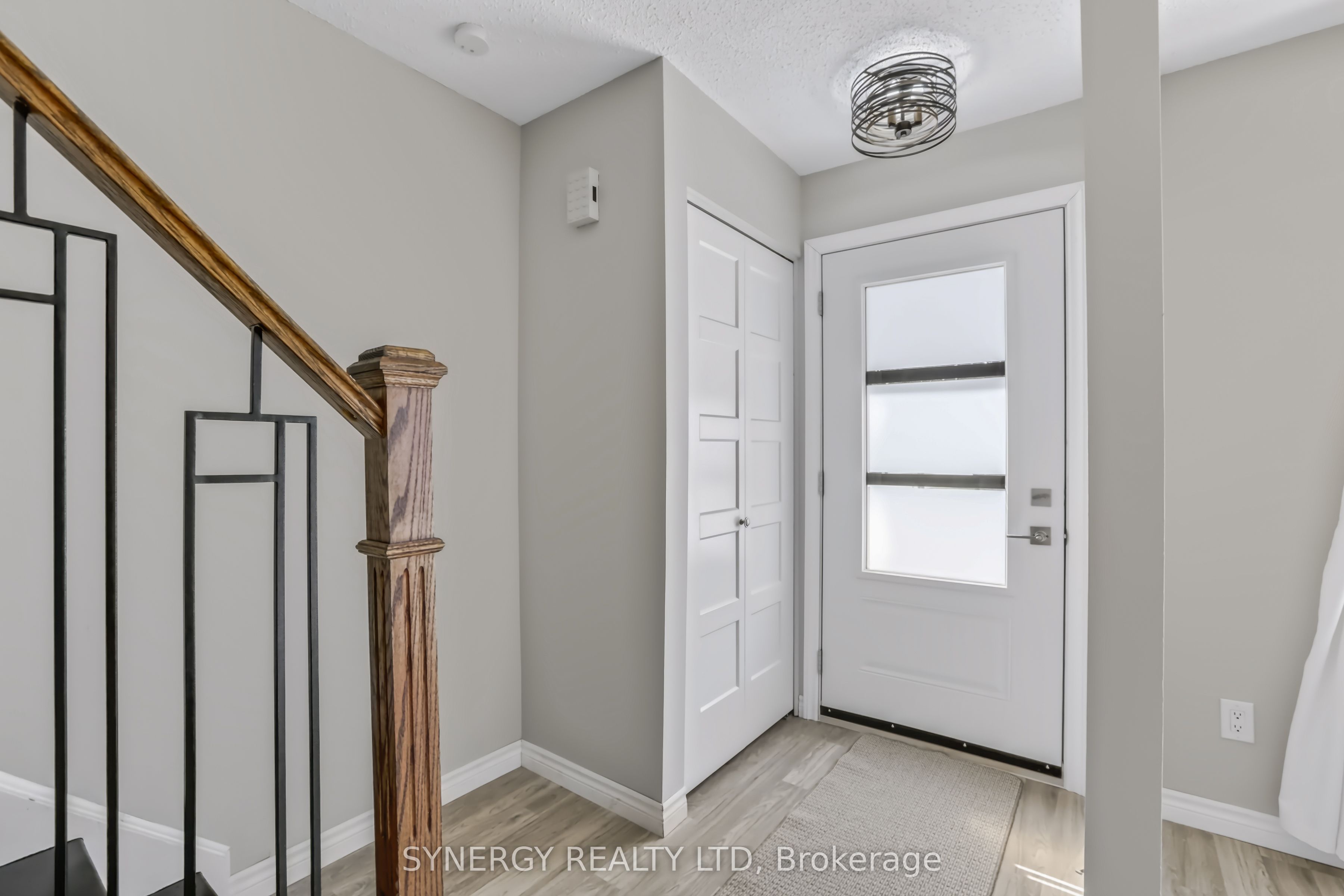81 Brennan Drive, Strathroy-Caradoc, ON N7G 3S2 photo 5