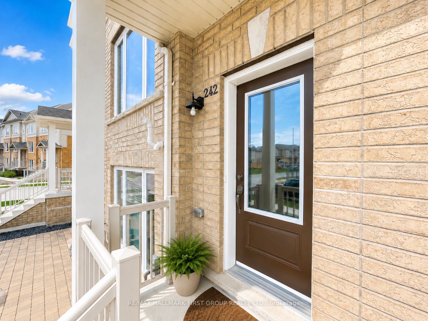 242 Law Drive 60, Guelph, ON N1E 0H5 photo 2