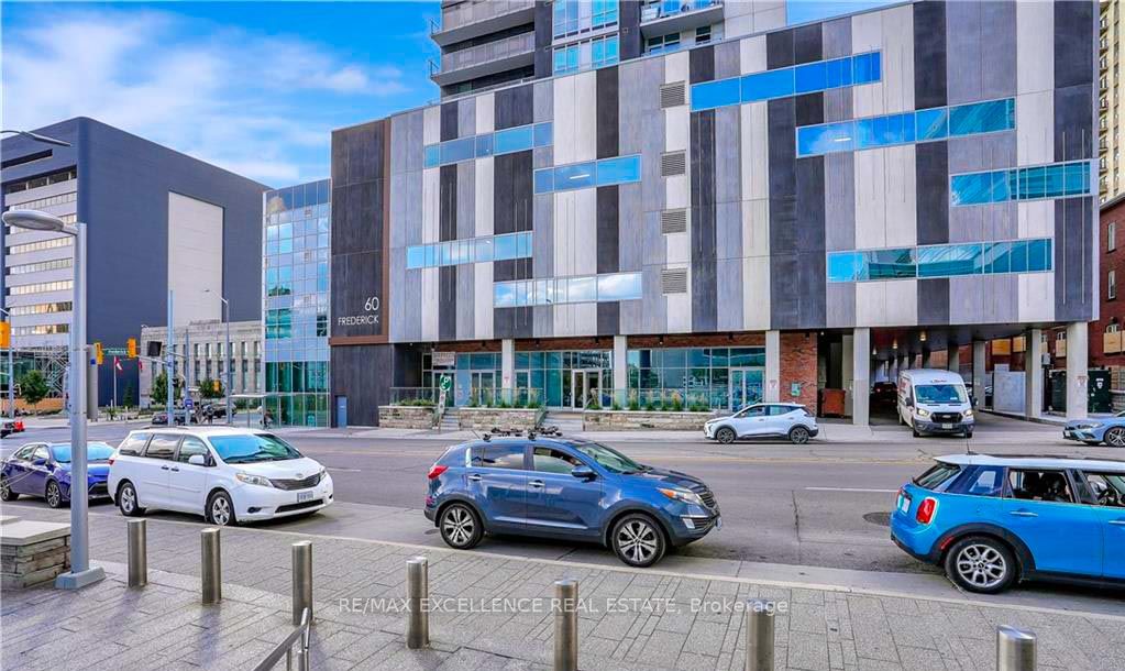 60 Frederick Street W 2702, Kitchener, ON N2H 0C7 photo 2