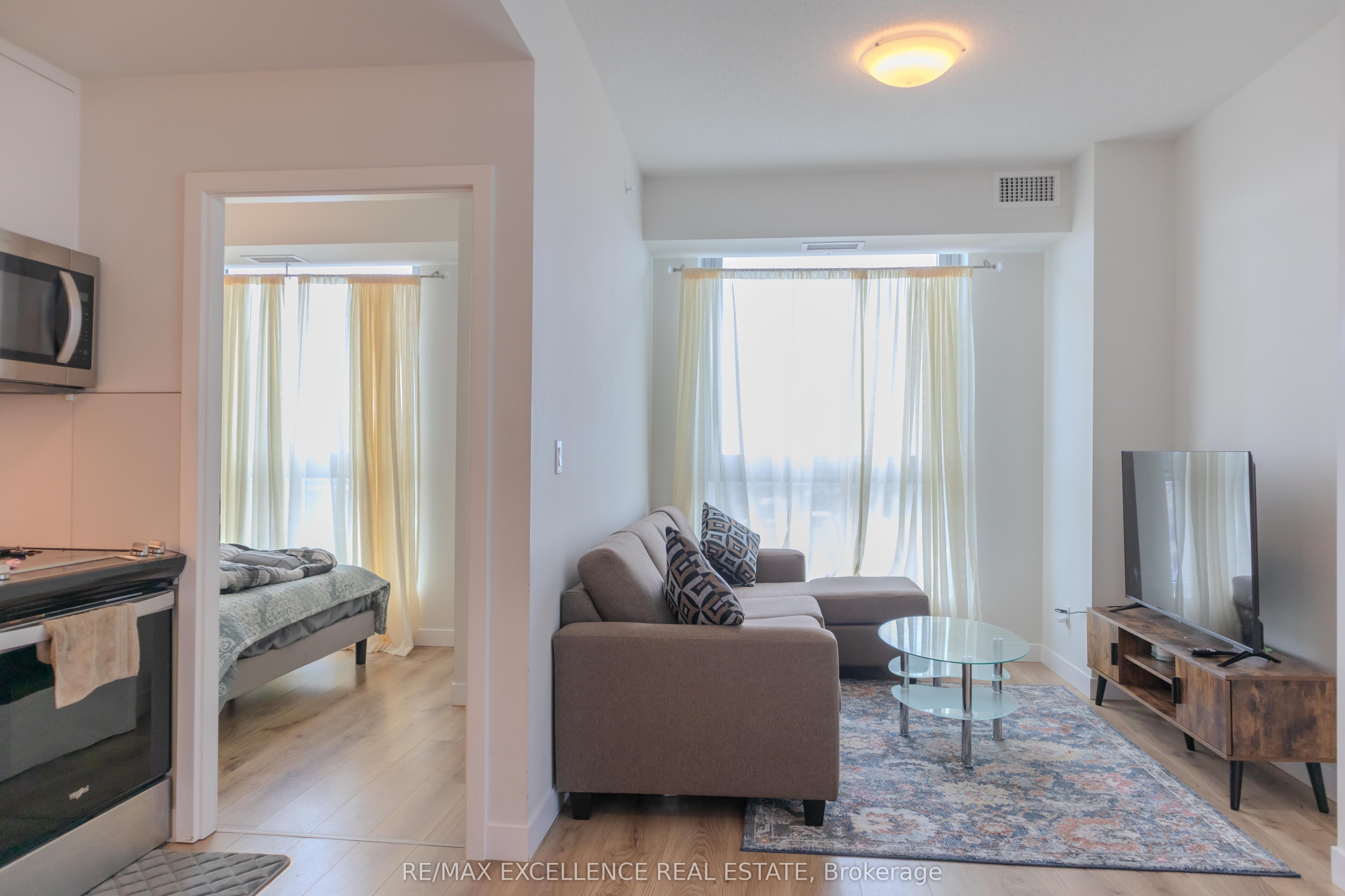 60 Frederick Street W 2702, Kitchener, ON N2H 0C7 photo 5