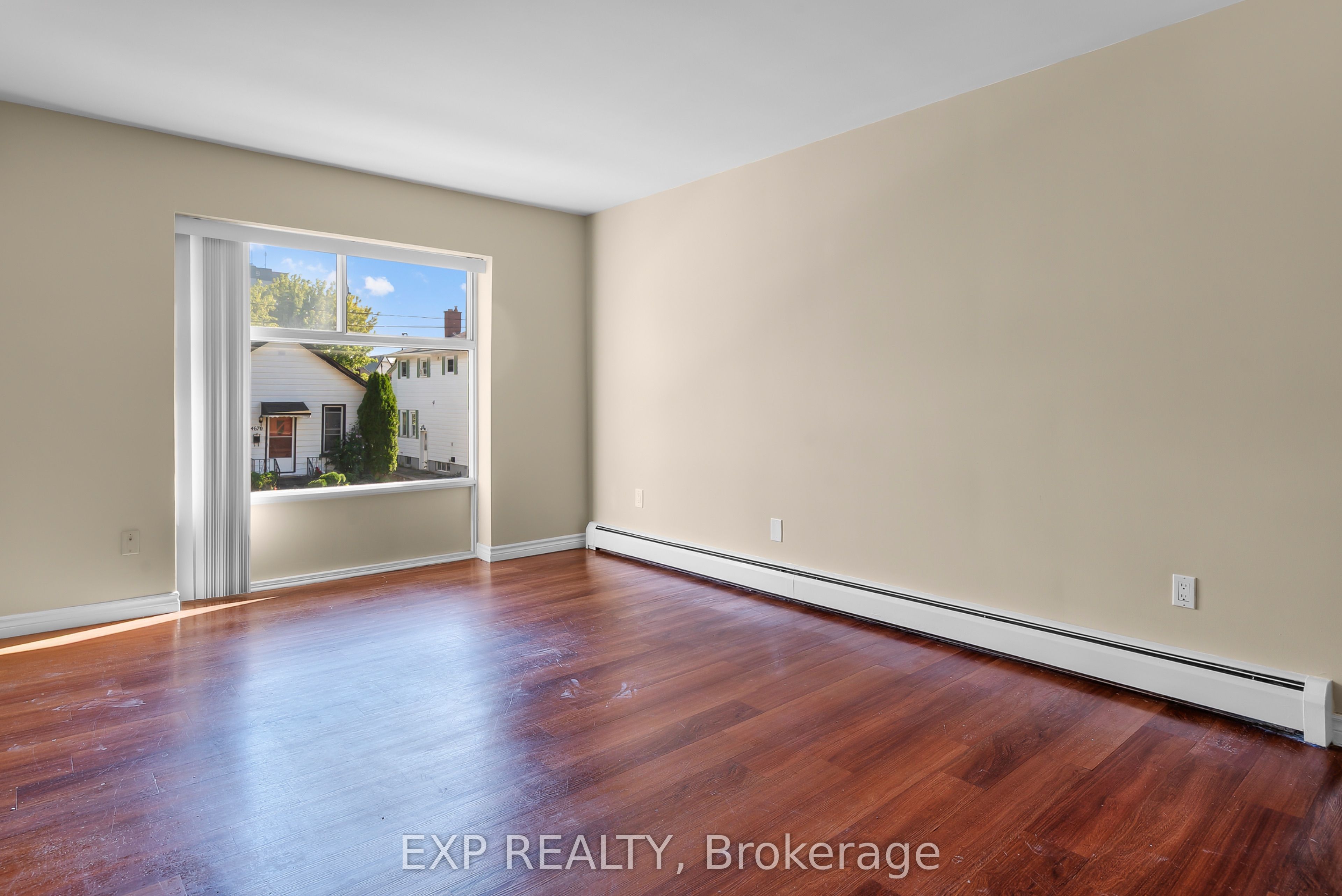 4663 Huron Street 5, Niagara Falls, ON L2E 2H7 photo 5