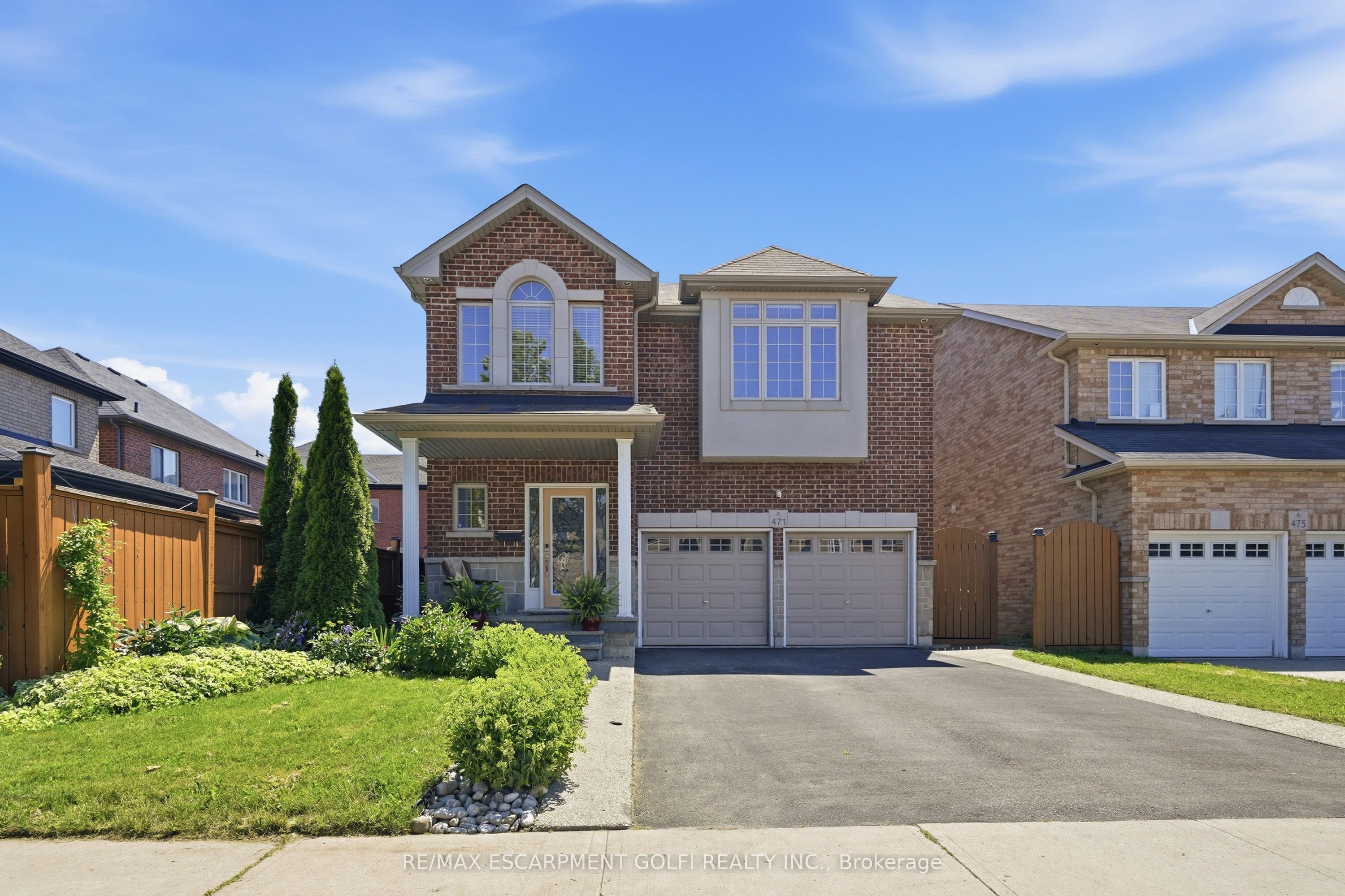 471 Old Mud Street, Hamilton, ON L8J 0C7