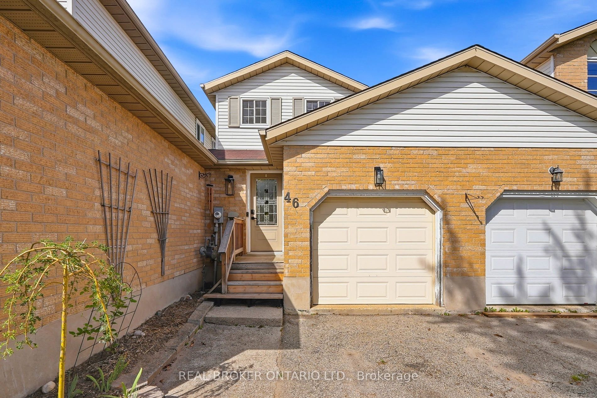 46 Andrews Drive, Mapleton, ON N0G 1P0