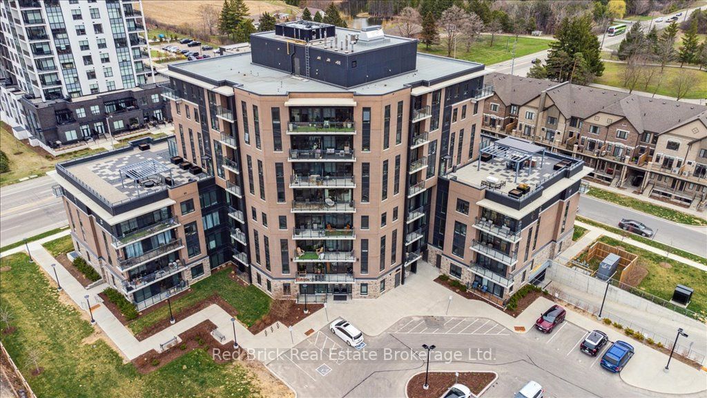 332 Gosling Gardens 403, Guelph, ON N1L 0P8
