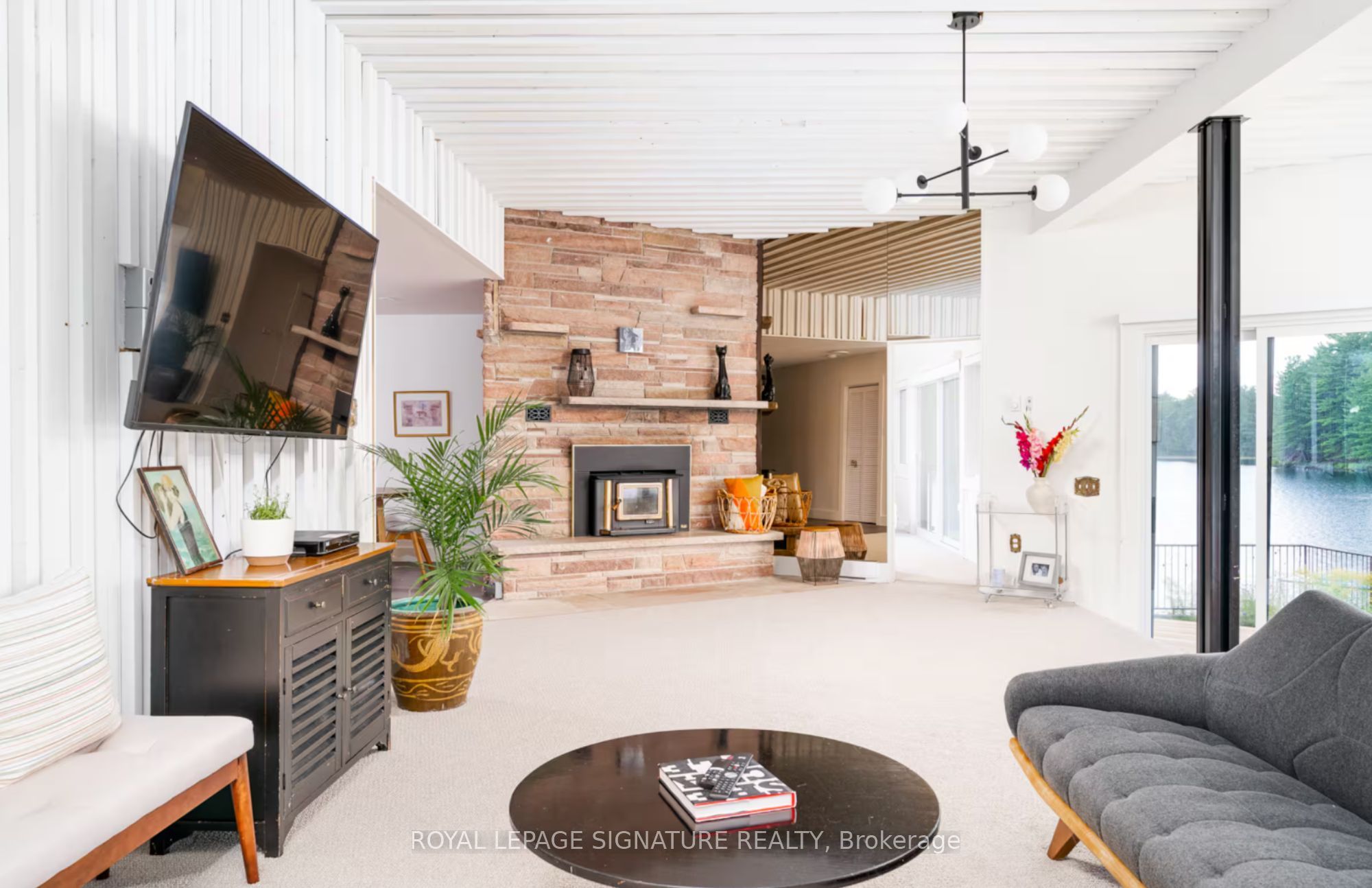 1018 Clearwater Shores Boulevard, Muskoka Lakes, ON P0B 1J0 photo 4