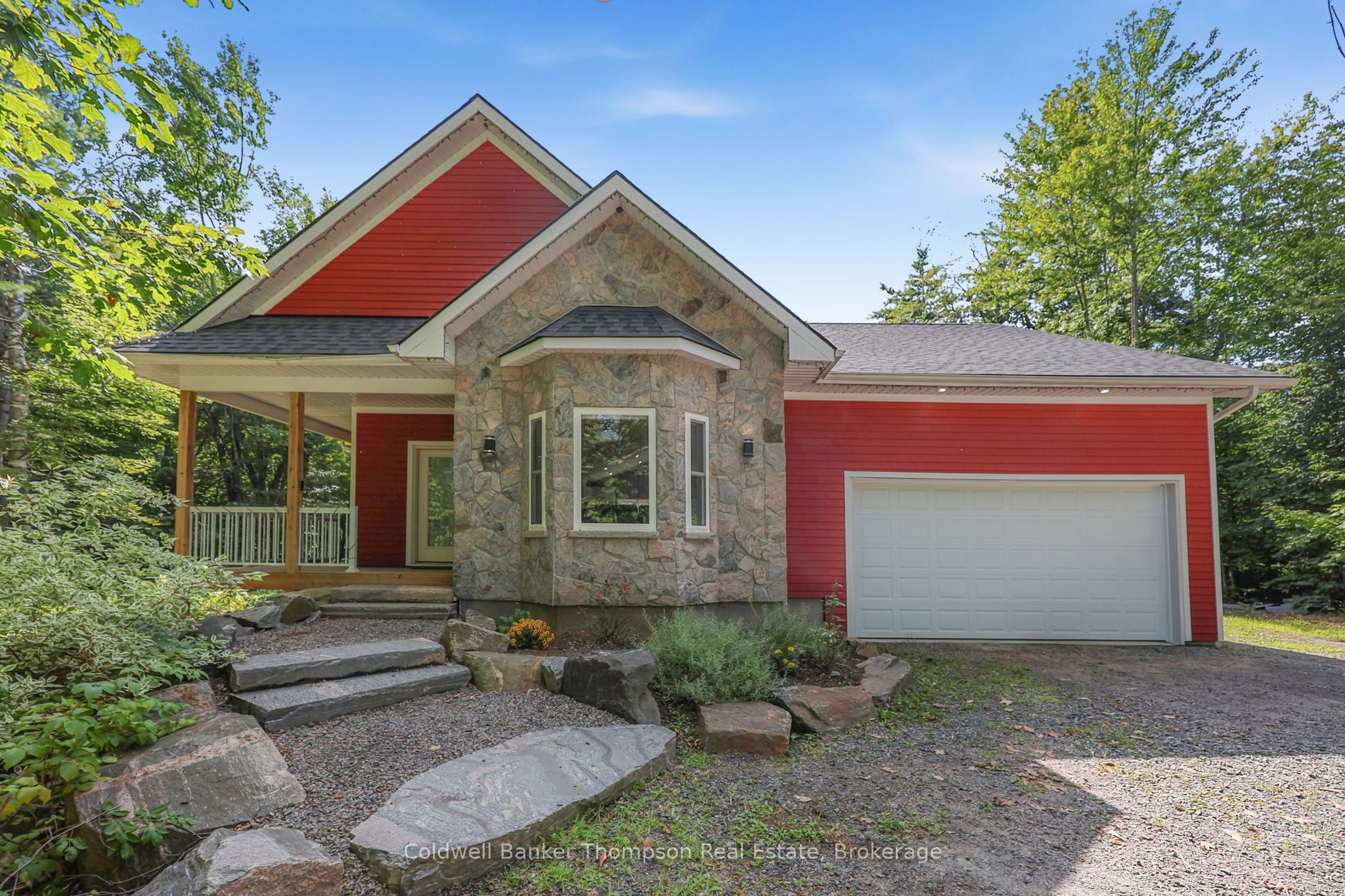 1051 Xavier Street, Gravenhurst, ON P0E 1G0