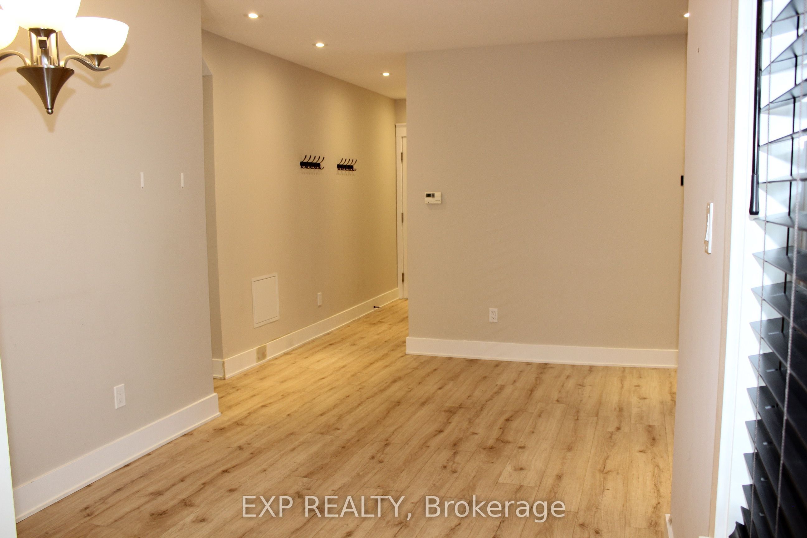 9 Kent Street, Smiths Falls, ON K7A 1B5 photo 5