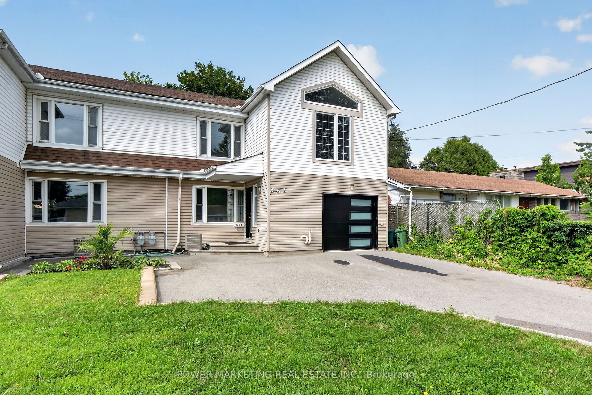 986 LAPORTE Street, Beacon Hill North - South and Area, ON K1J 7B4 photo 2