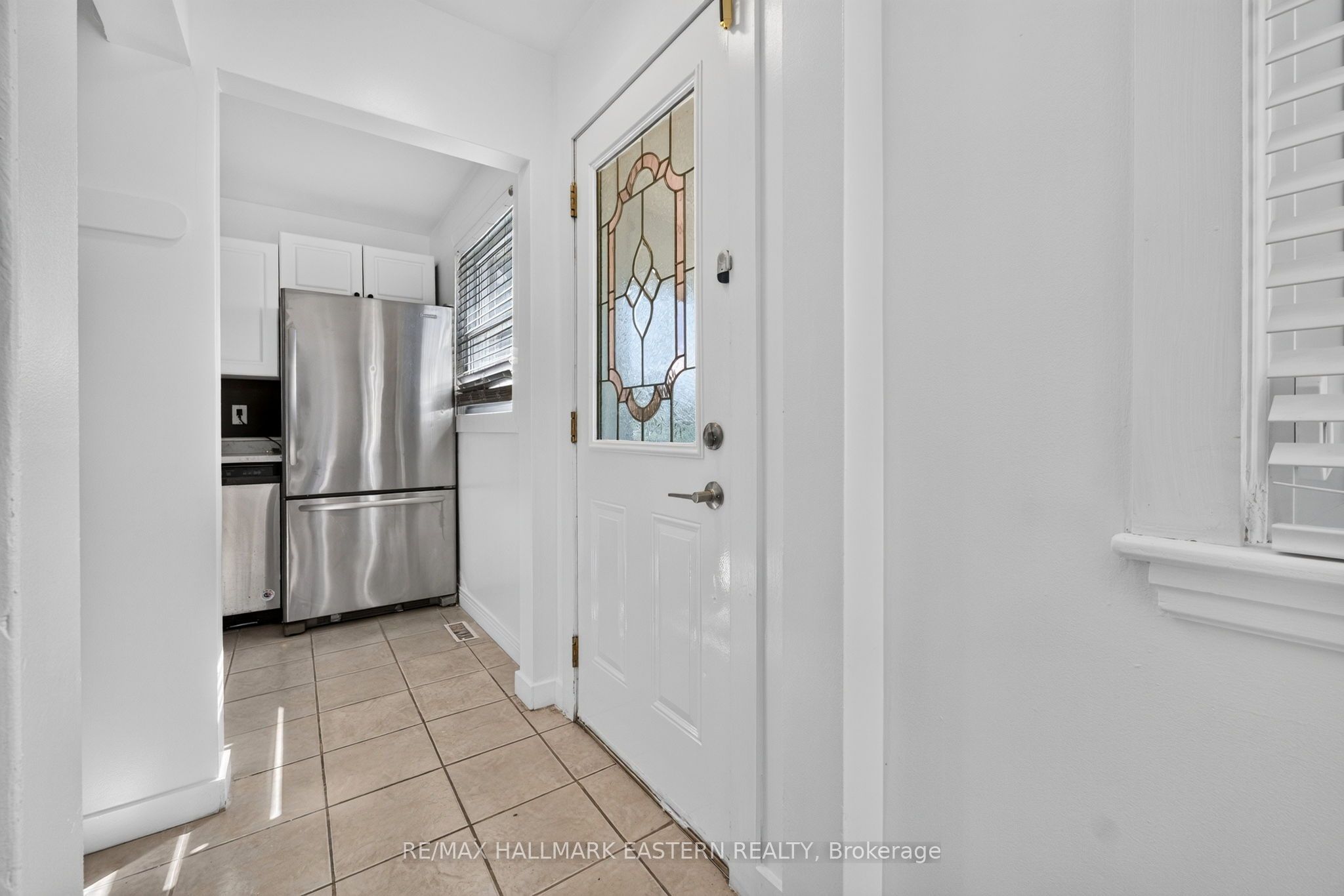 754 CRAWFORD Place, Peterborough, ON K9J 3X3 photo 5