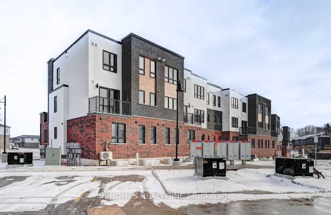 249 Chapel Hill Drive, Kitchener, ON N2R 0S4