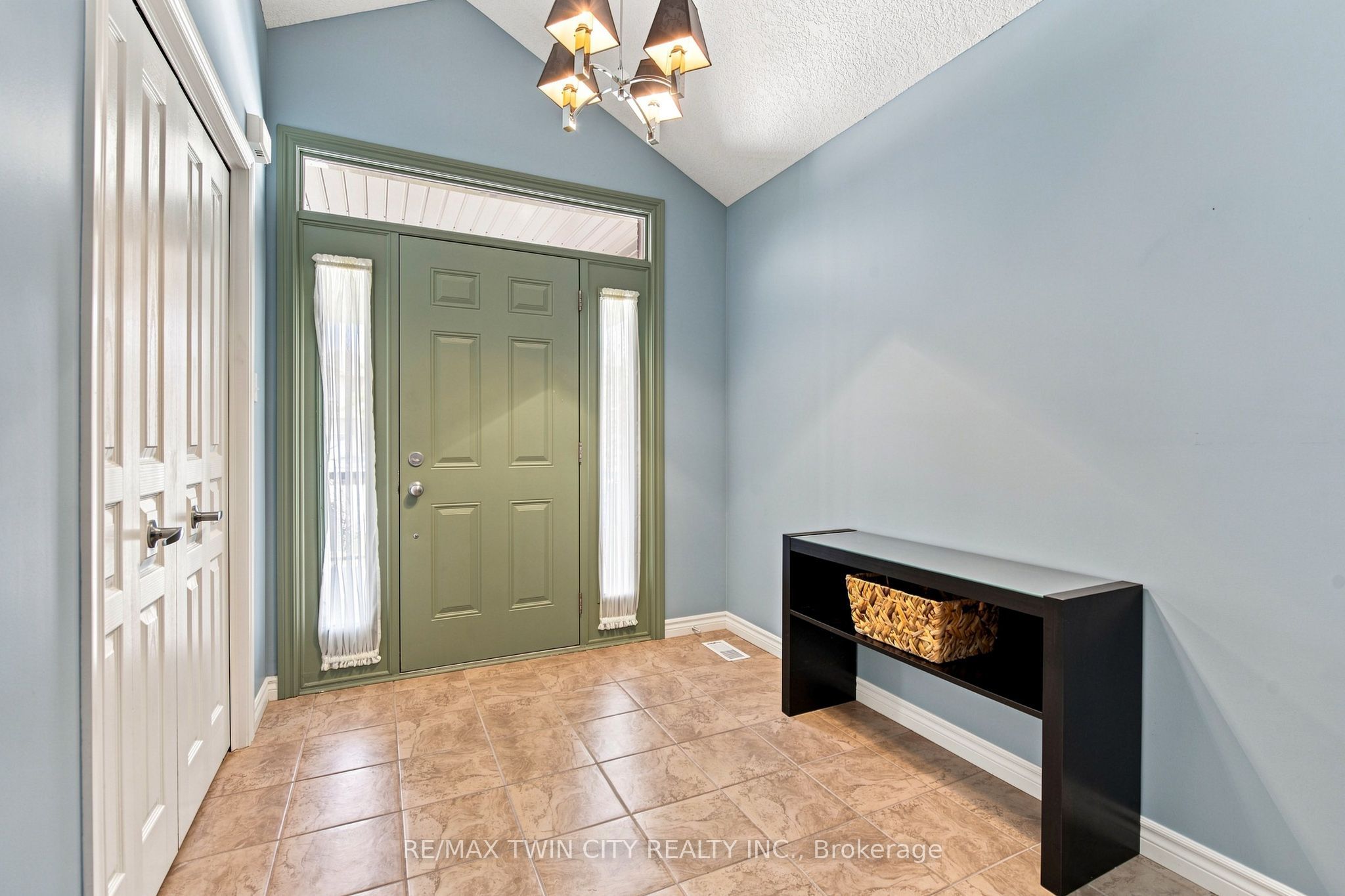11 Lockwood Street, Cambridge, ON N1P 0A5 photo 5