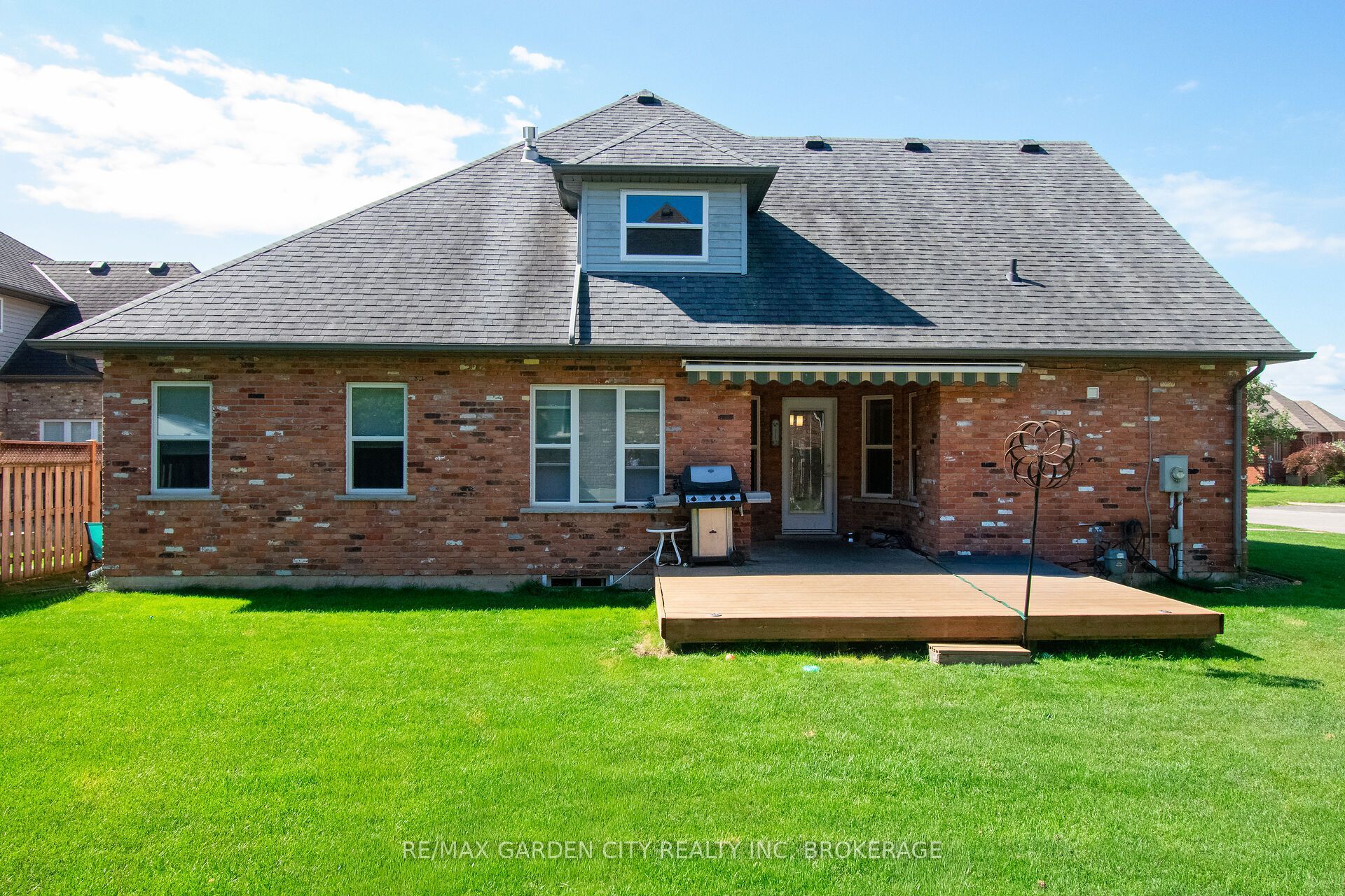 26 Las Road, West Lincoln, ON L0R 2A0 photo 3