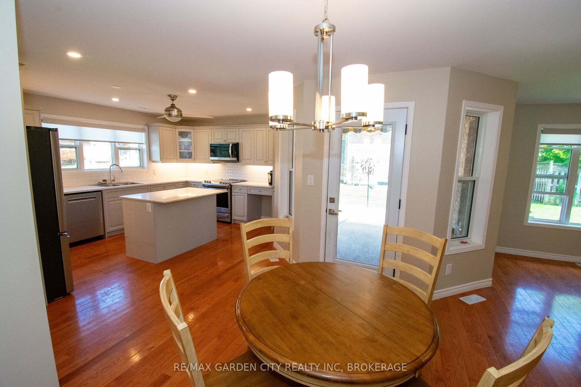 26 Las Road, West Lincoln, ON L0R 2A0 photo 5