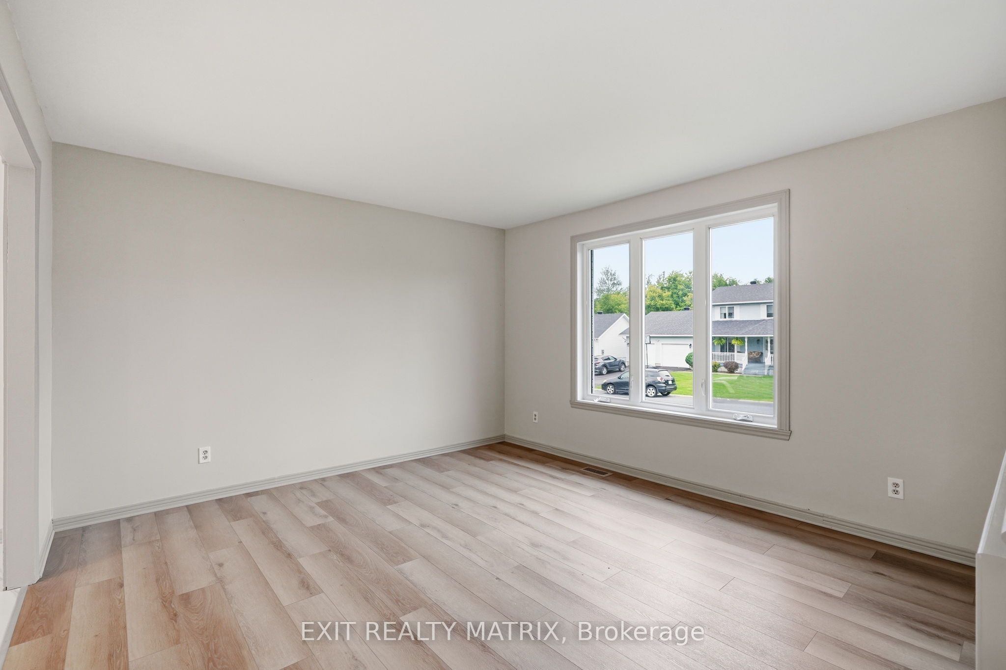 109 Oswald Street, Champlain, ON K0B 1R0 photo 5