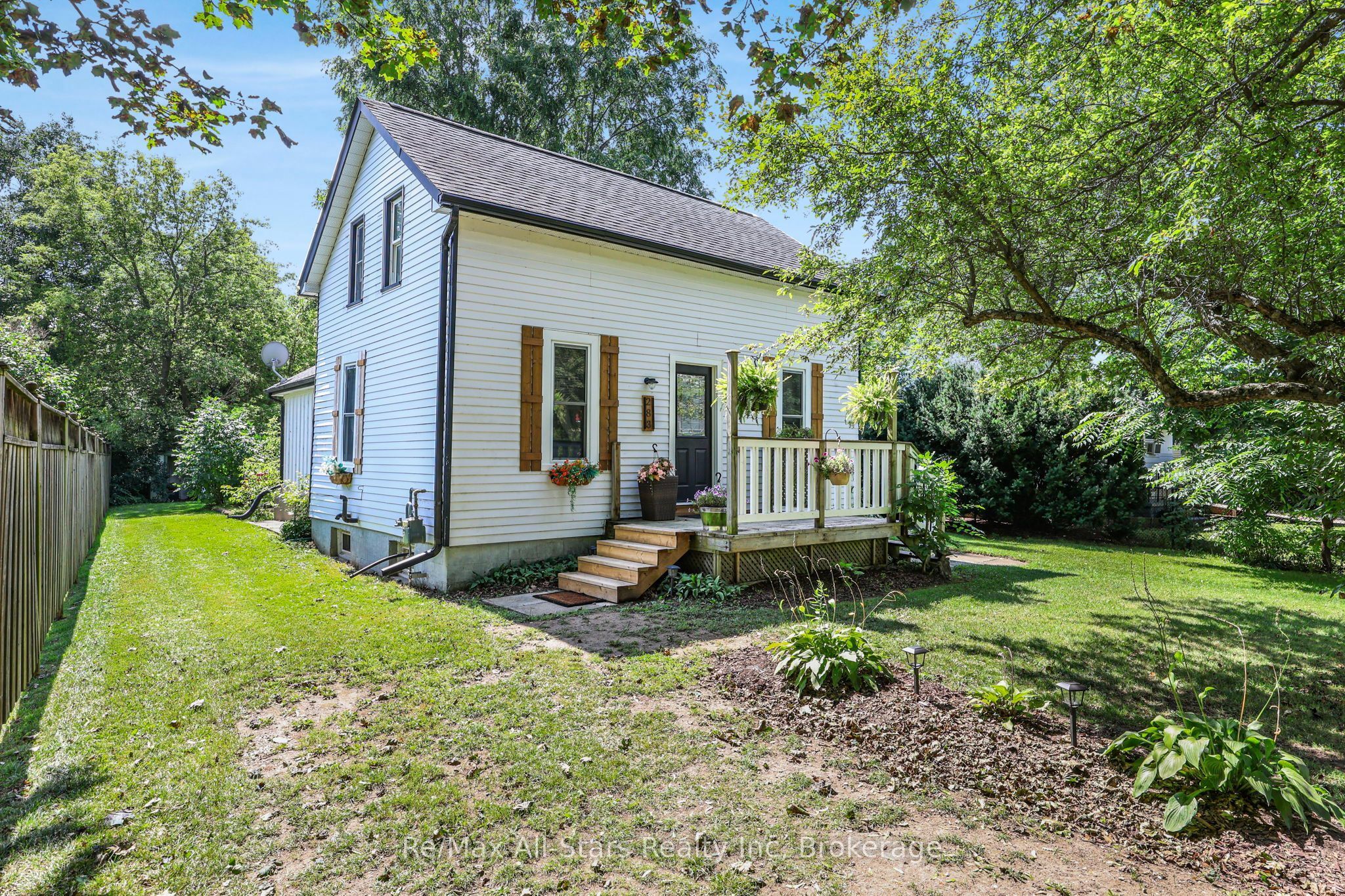 283 Margaret Street, Meaford, ON N4L 1B5