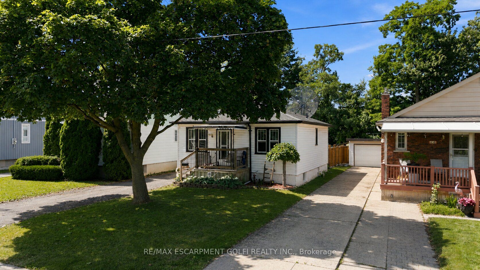 13 Prestwick Avenue, St. Catharines, ON L2P 2E5 photo 2