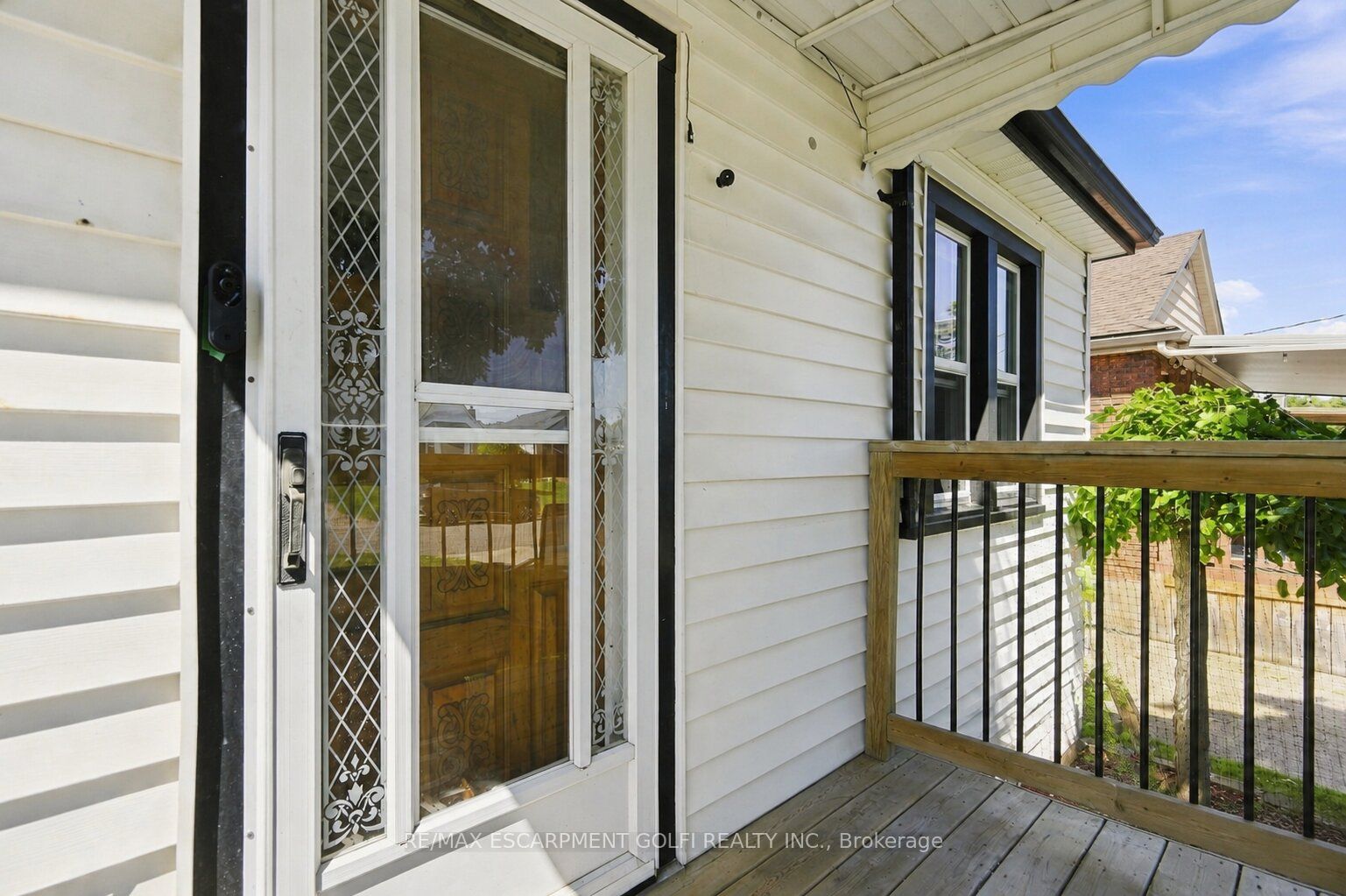 13 Prestwick Avenue, St. Catharines, ON L2P 2E5 photo 3