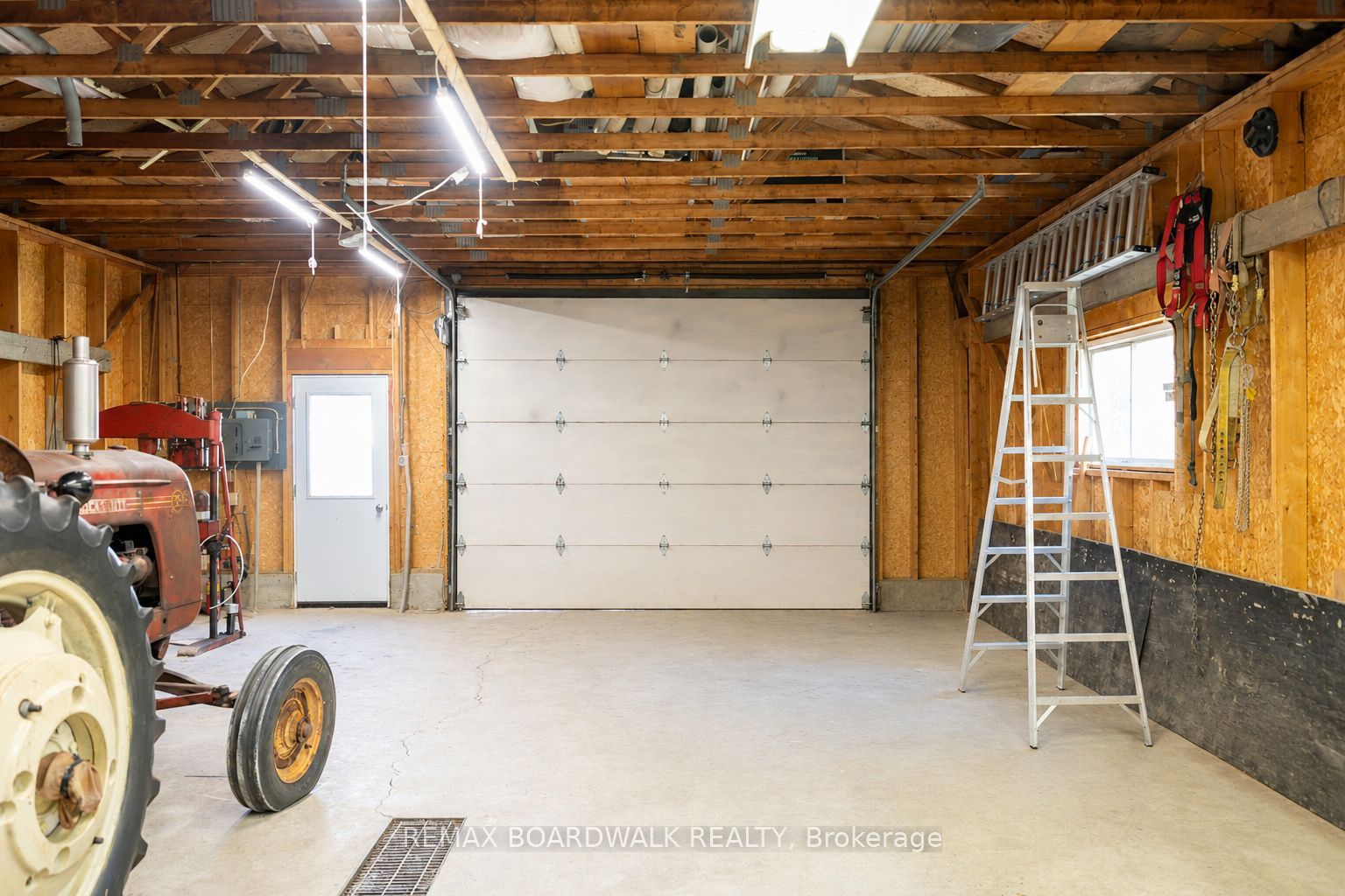 21 Maitland Street, Stittsville - Munster - Richmond, ON K0A 2Z0 photo 5