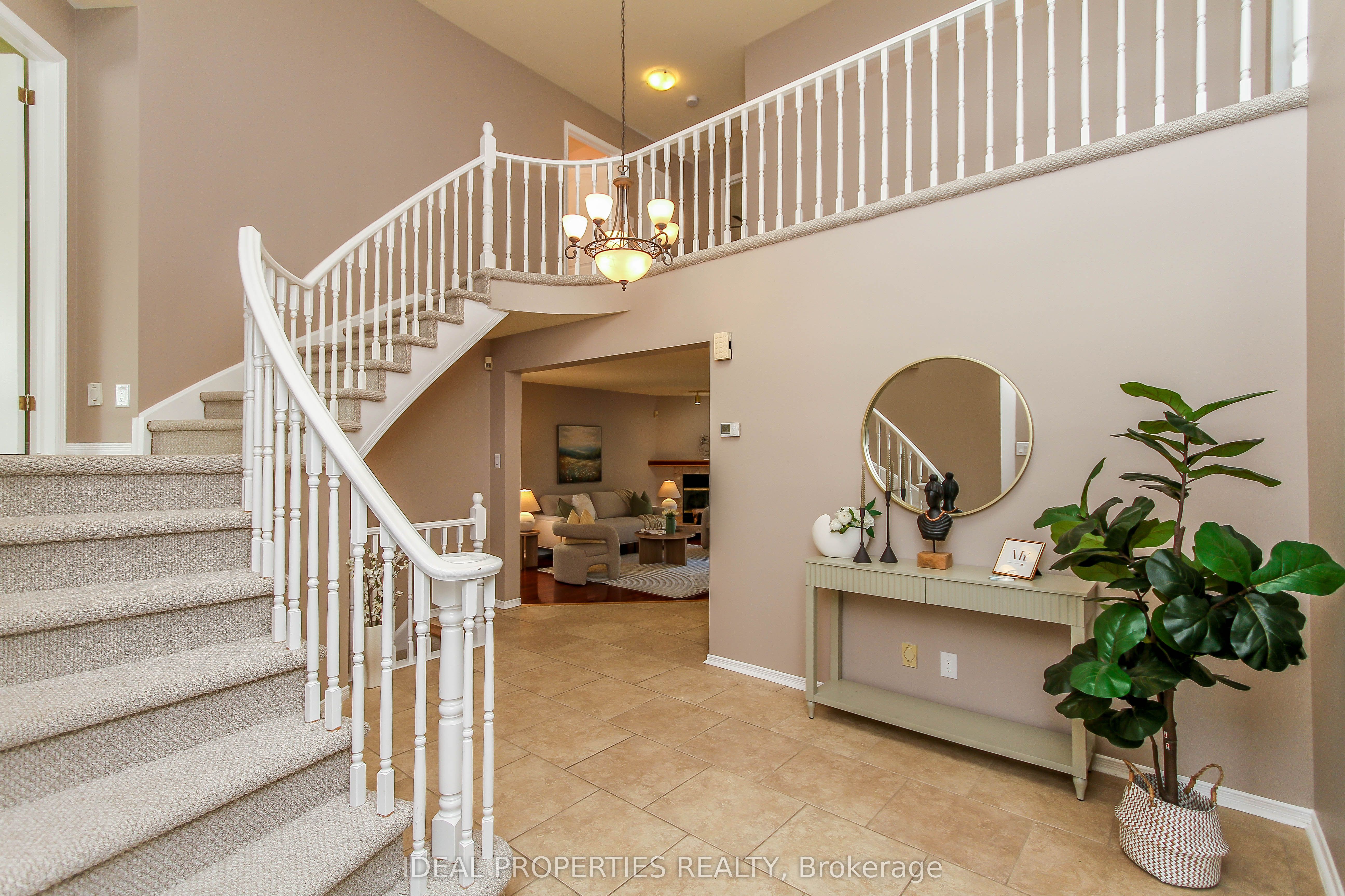 39 HUNTINGS END Avenue, Kanata, ON K2M 1R2 photo 4