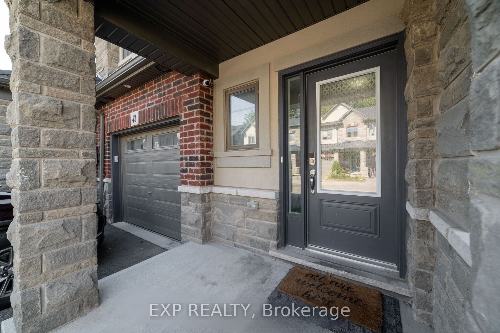 324 Equestrian Way 44 (Main), Cambridge, ON N3E 0E2 photo 2