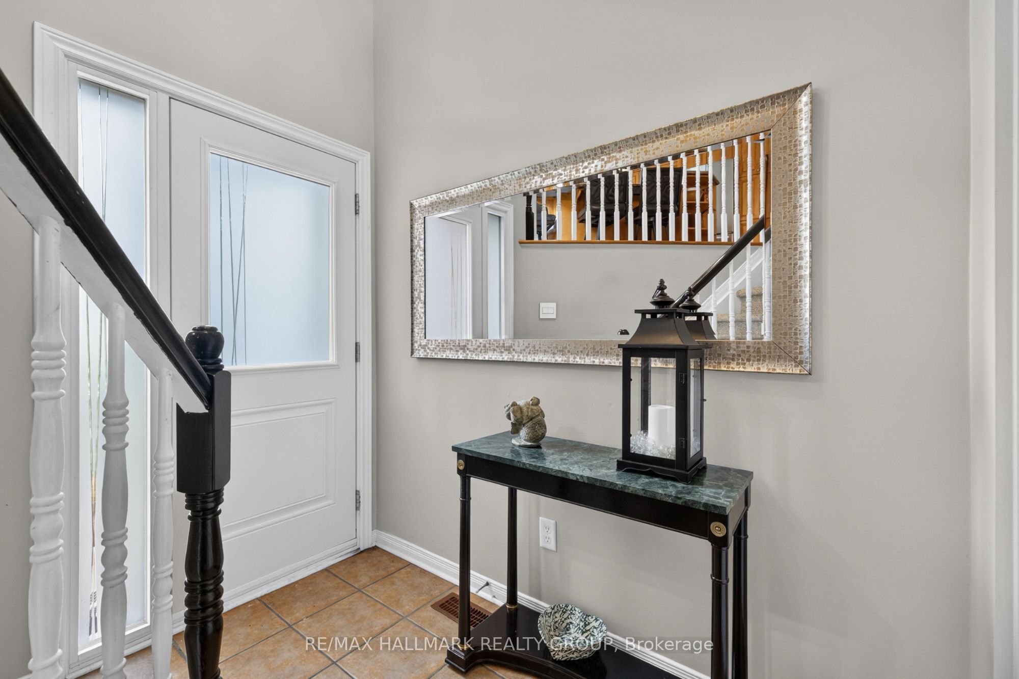 139 CASTLE GLEN Crescent, Kanata, ON K2L 4G9 photo 3