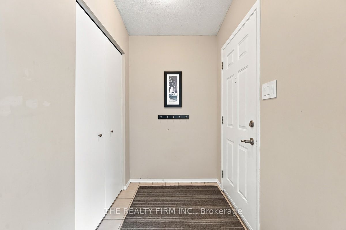 258 Olympic Crescent, London North, ON N6G 3P7 photo 3