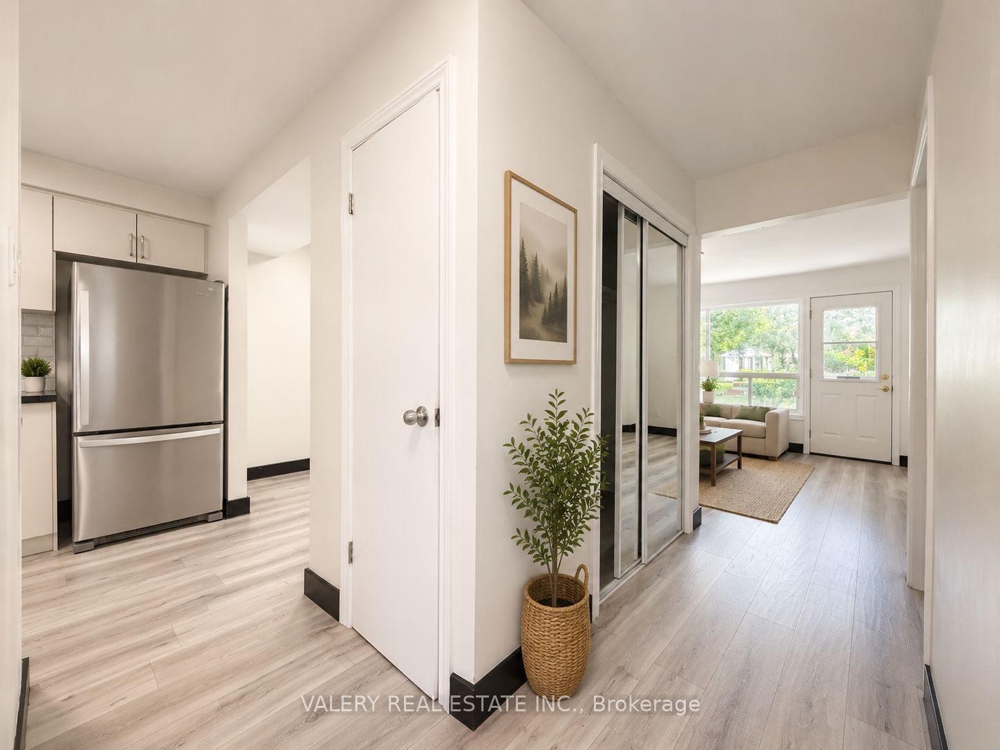 528 Sunnydale Place E, Waterloo, ON N2L 4T1 photo 4