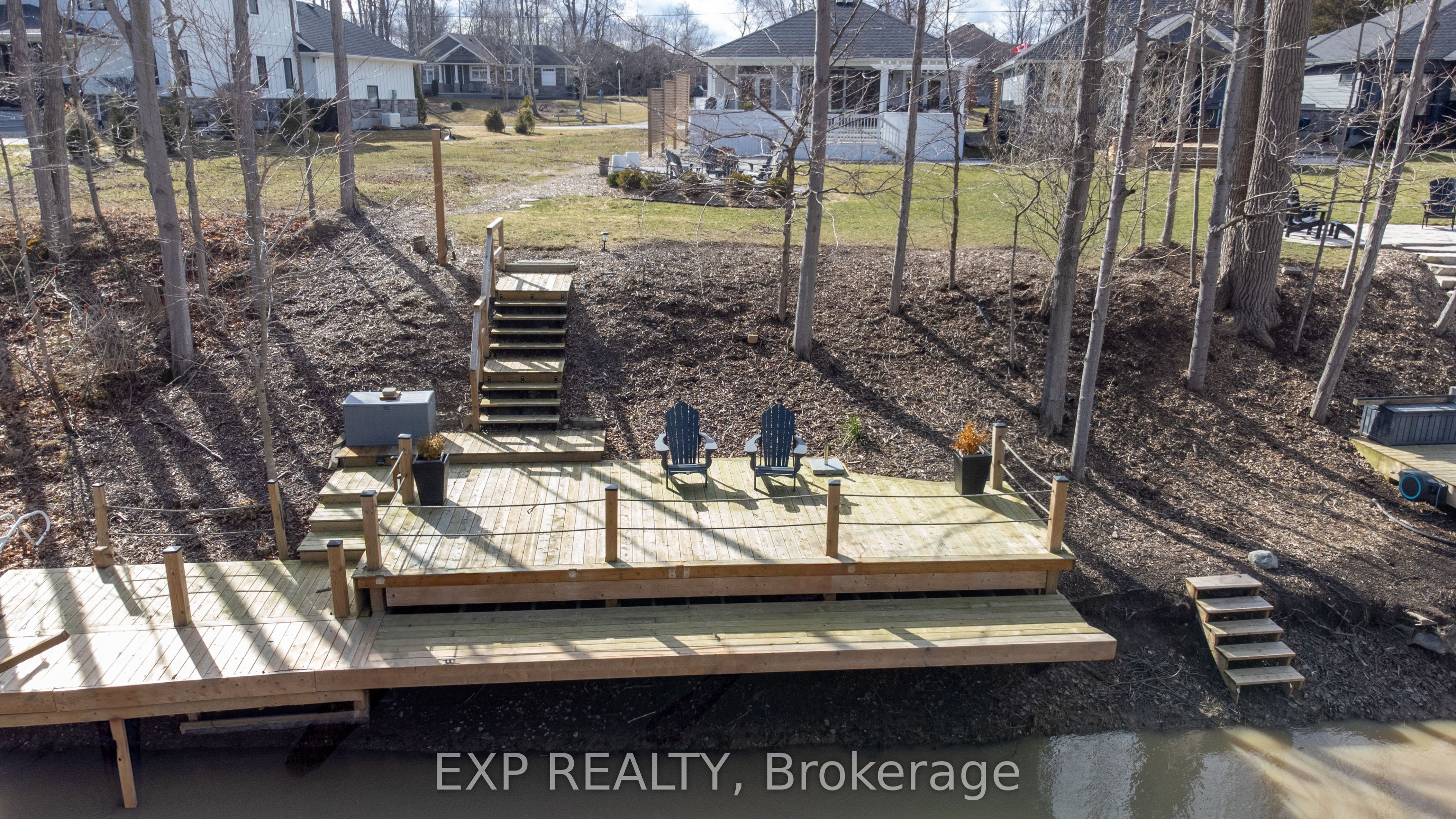 89 Gill Road, Lambton Shores, ON N0M 1T0 photo 4