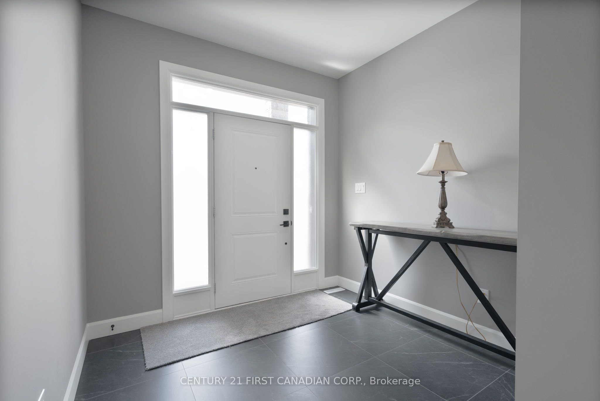 110 Sheldabren Street, North Middlesex, ON N0M 1A0 photo 3