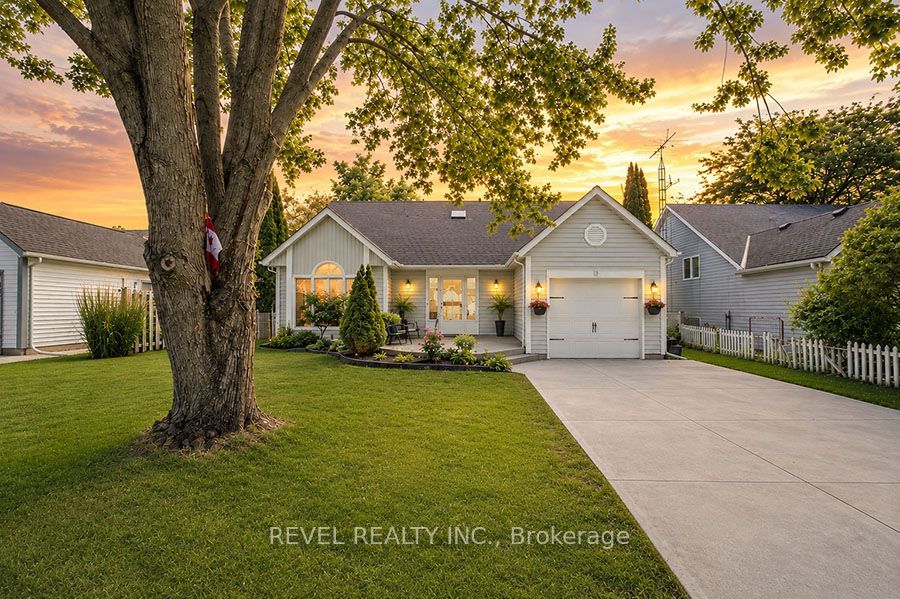 61 Leslie Avenue, Norfolk, ON N0A 1N4