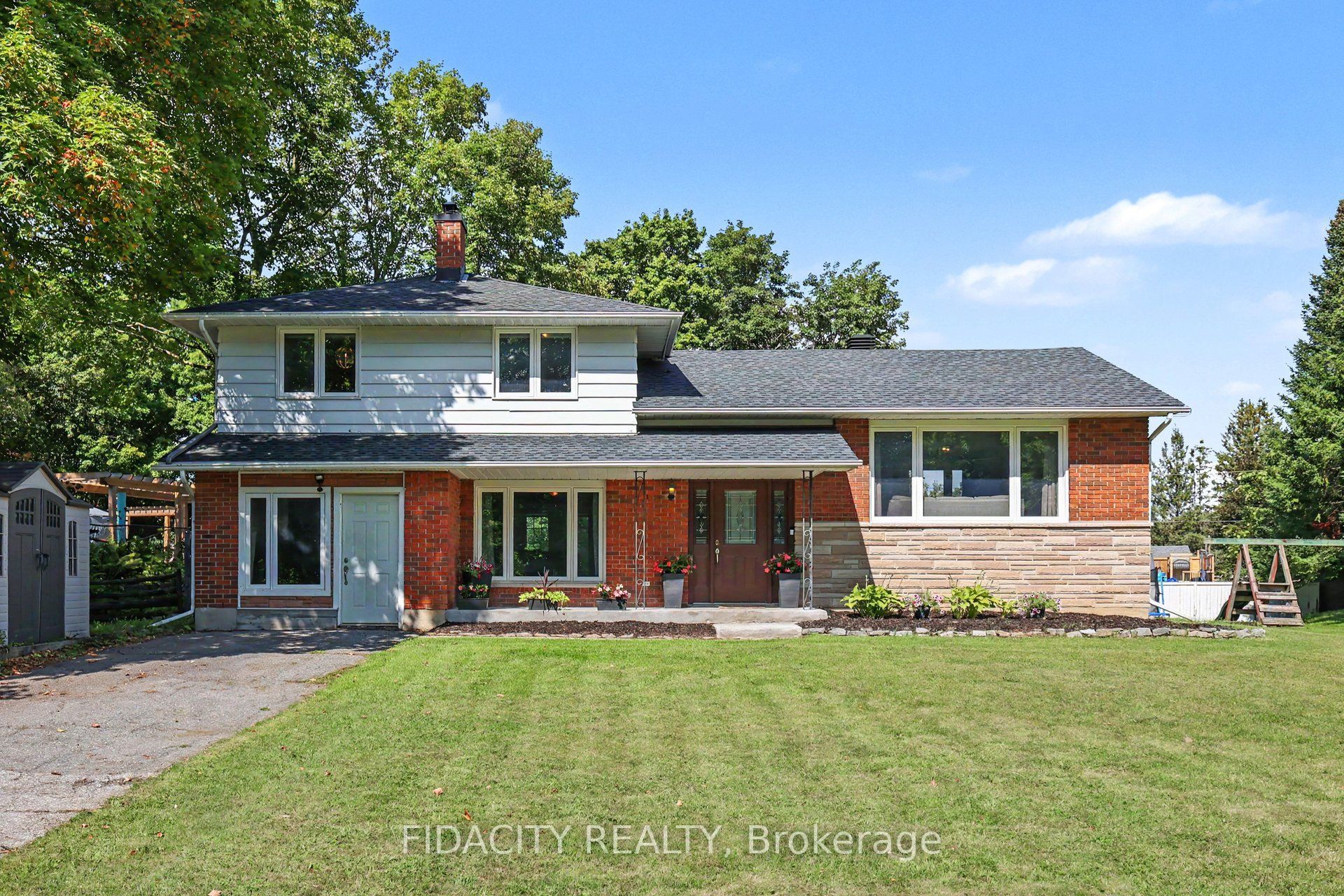 176 Doe Road, Beckwith, ON K7C 3P2