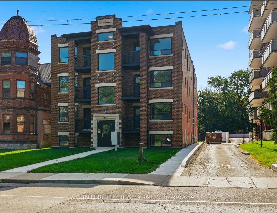 91 Wentworth Street S 1, Hamilton, ON L8N 2Y9
