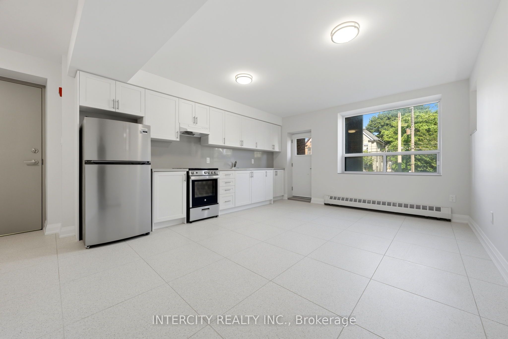 91 Wentworth Street S 1, Hamilton, ON L8N 2Y9 photo 4