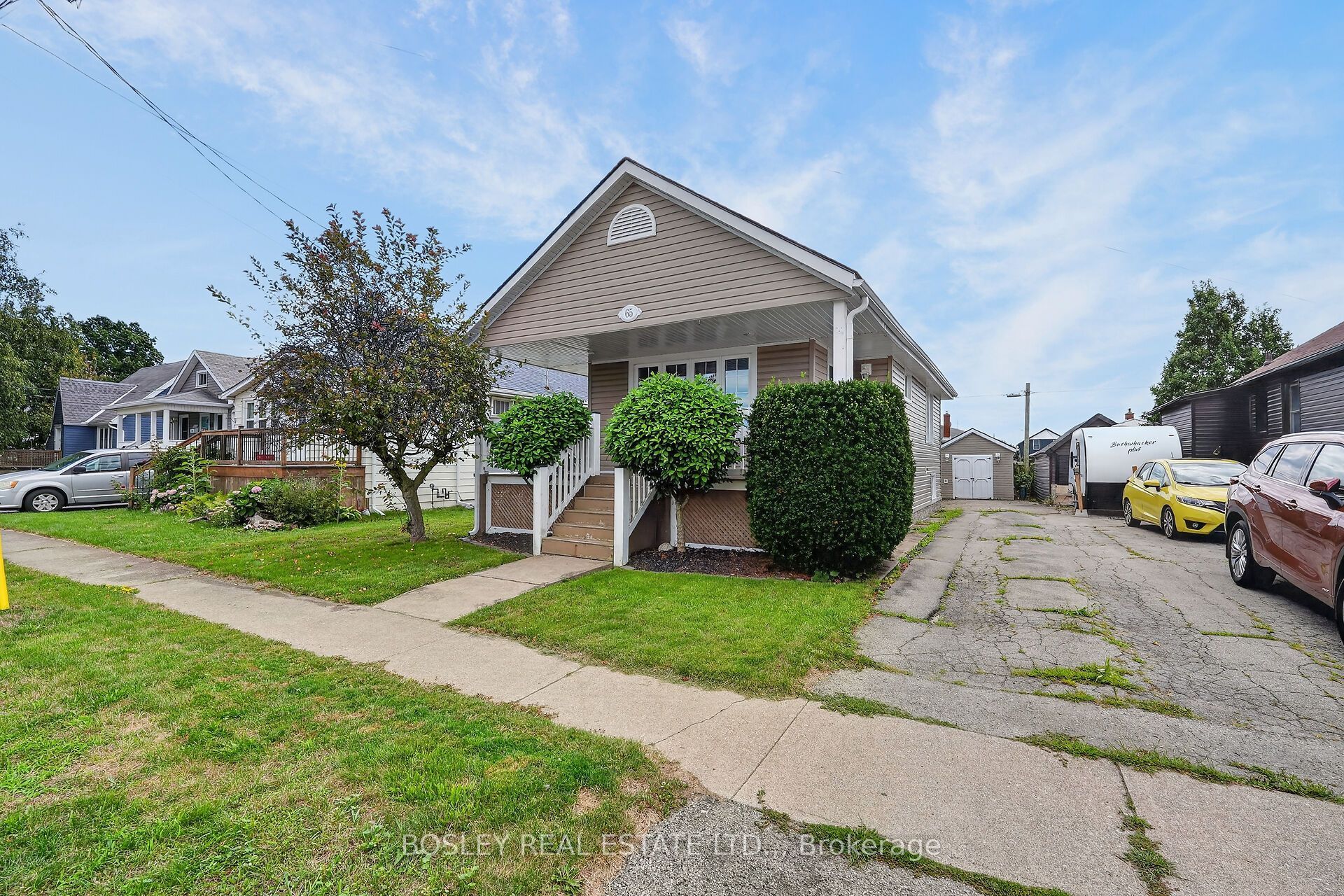 65 Christmas Street, Port Colborne, ON L3K 1M4 photo 2