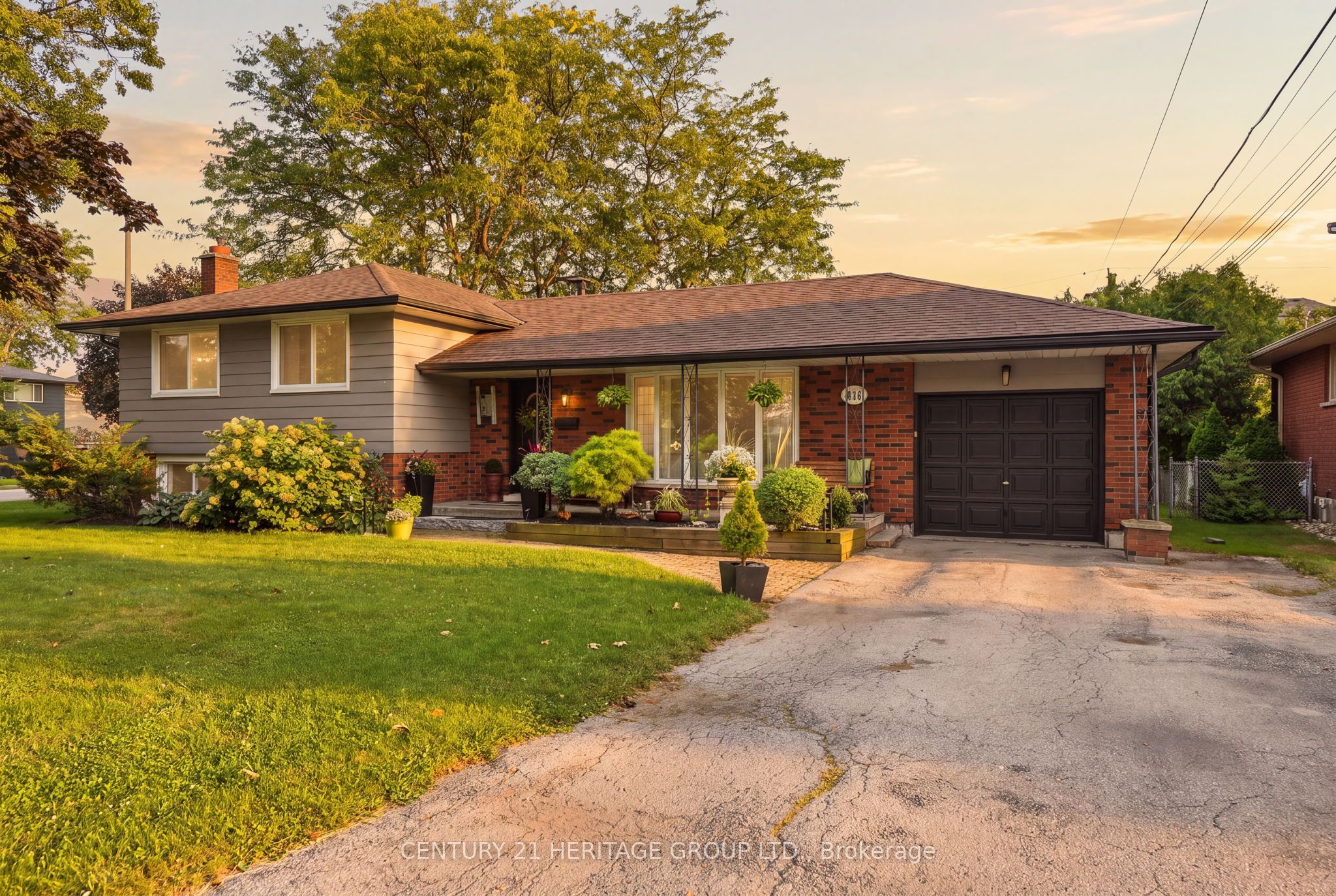 314 Harmony Road, Hamilton, ON L8G 2T2